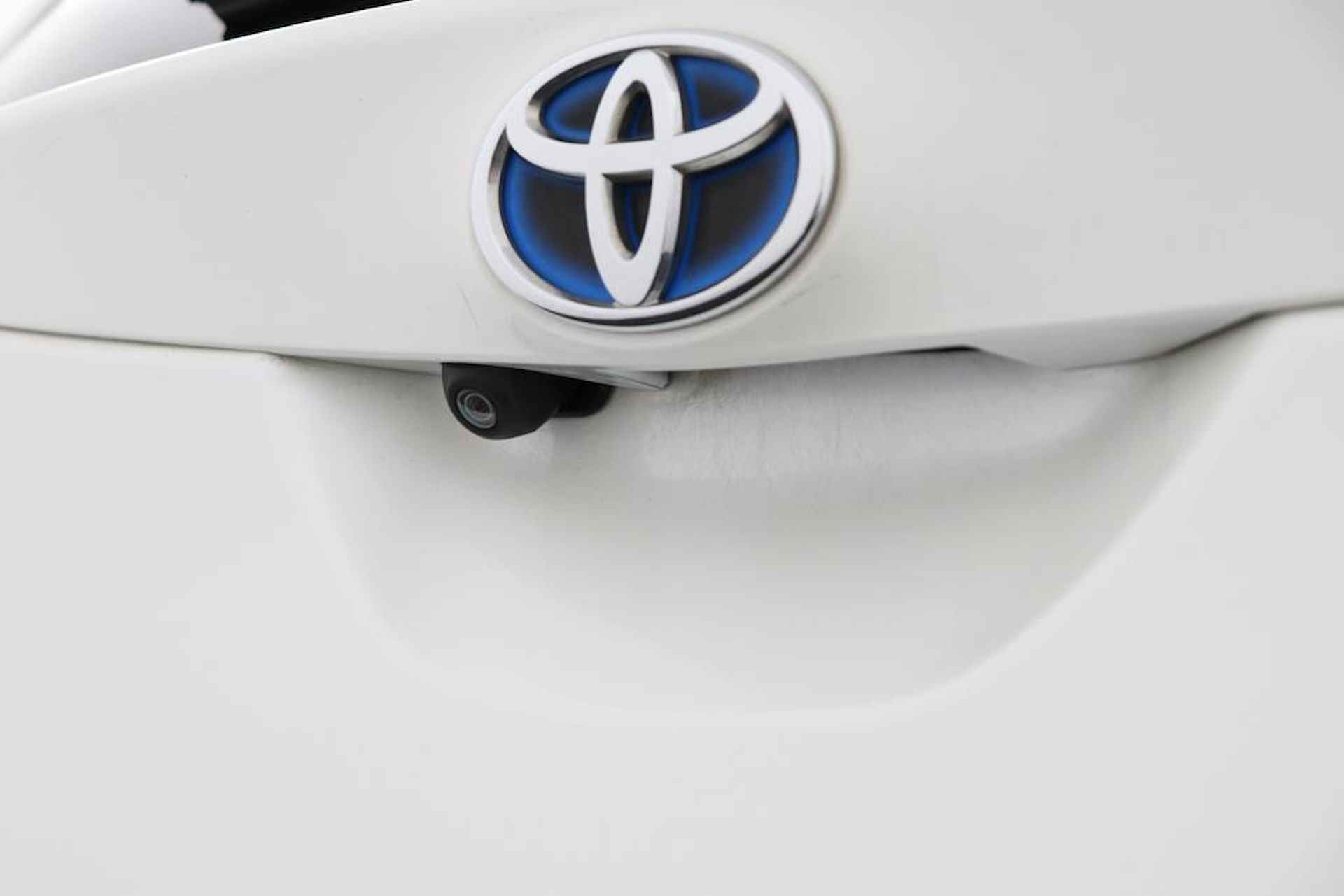 Toyota Auris 1.8 Hybrid Dynamic | Navigatie | Cruise-Control | Parkeercamera | - 40/53