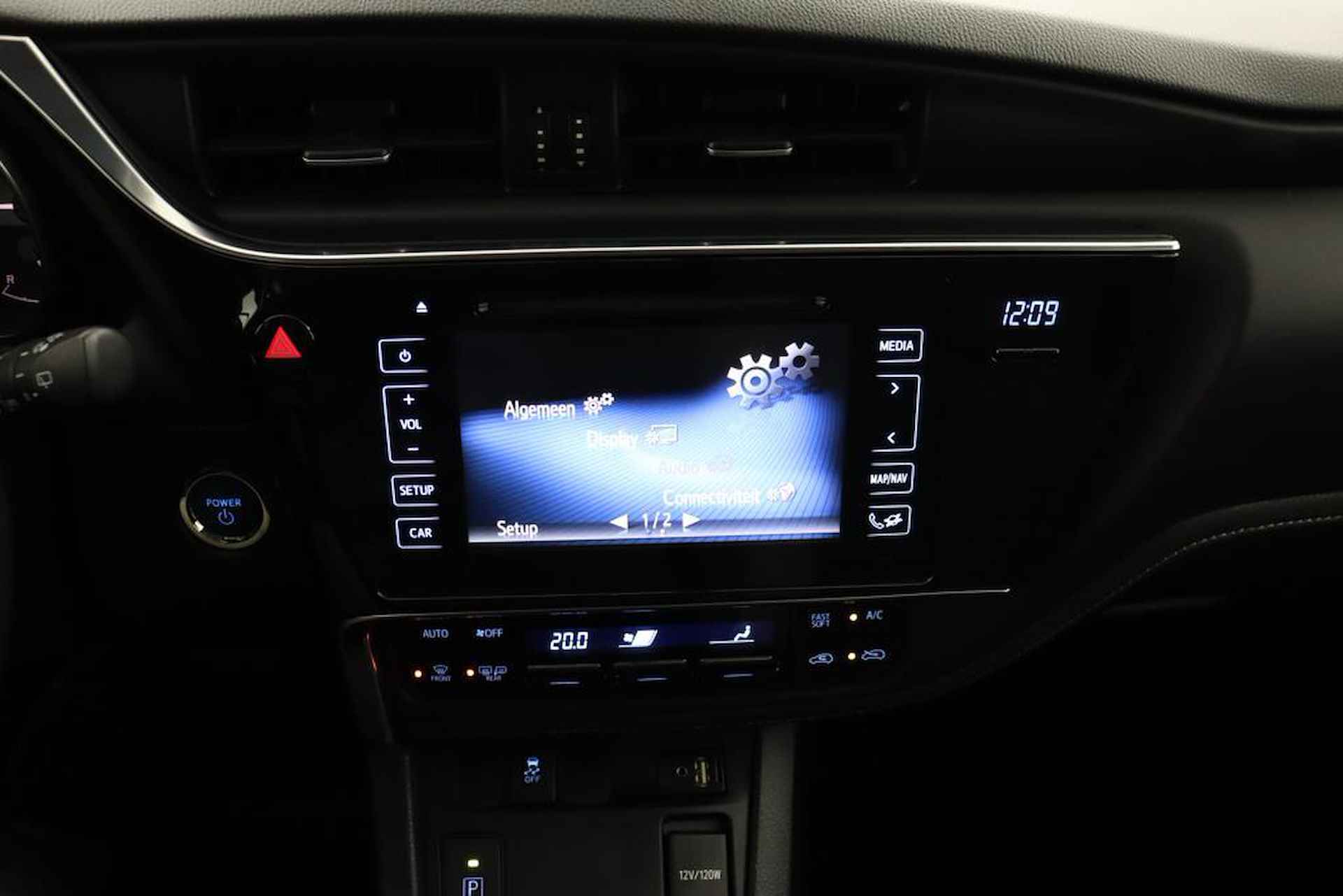 Toyota Auris 1.8 Hybrid Dynamic | Navigatie | Cruise-Control | Parkeercamera | - 47/53