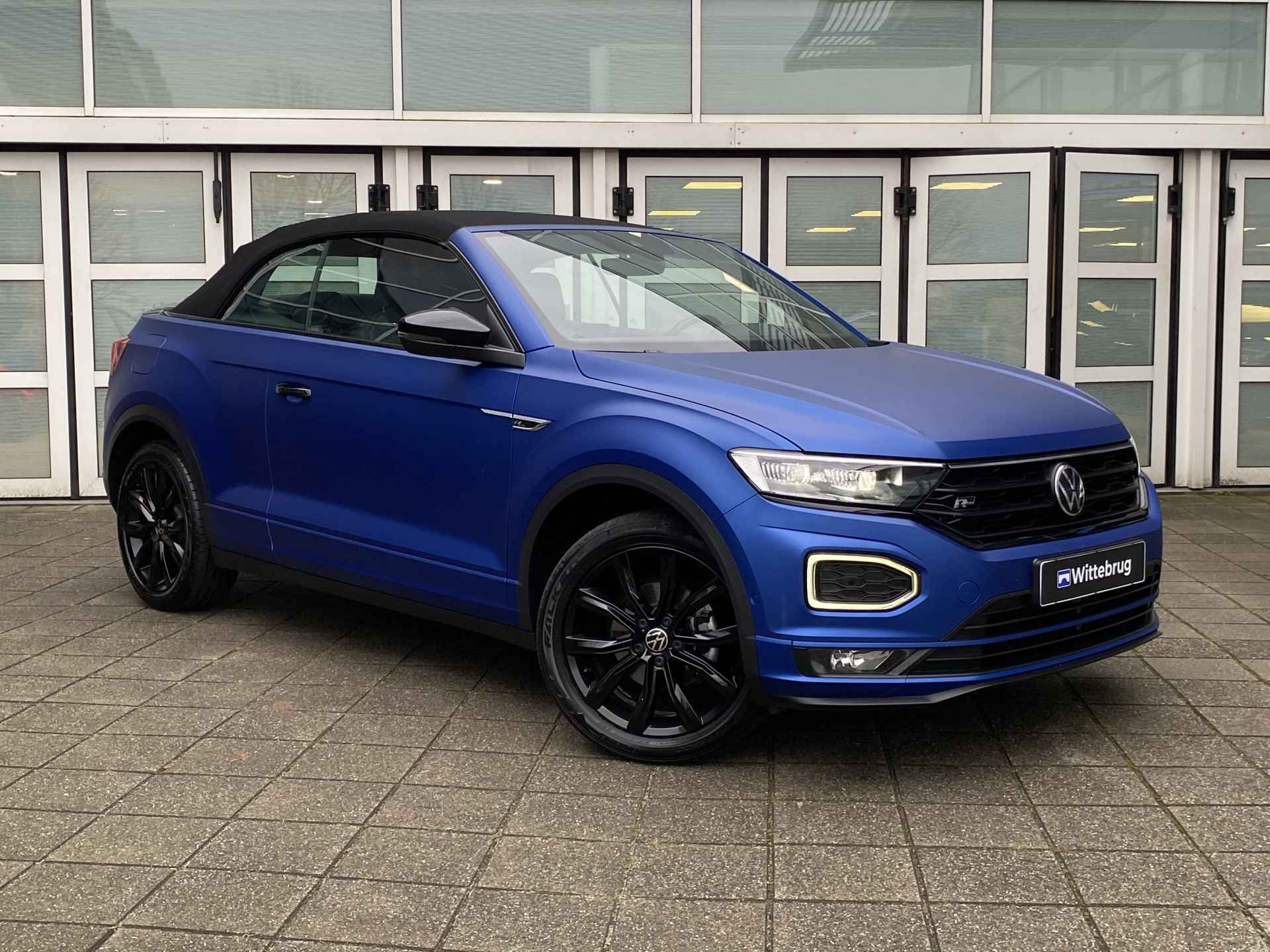 Volkswagen T-Roc Cabrio 1.5 TSI 150pk DSG R-Line / Edition Blue 170/800 / Blauw Mat / Virtual Cockpit / Black Style / 18'' LMV / Stuur en Stoelverwarming / Navi / Camera / LED Koplampen / VW - 7/32