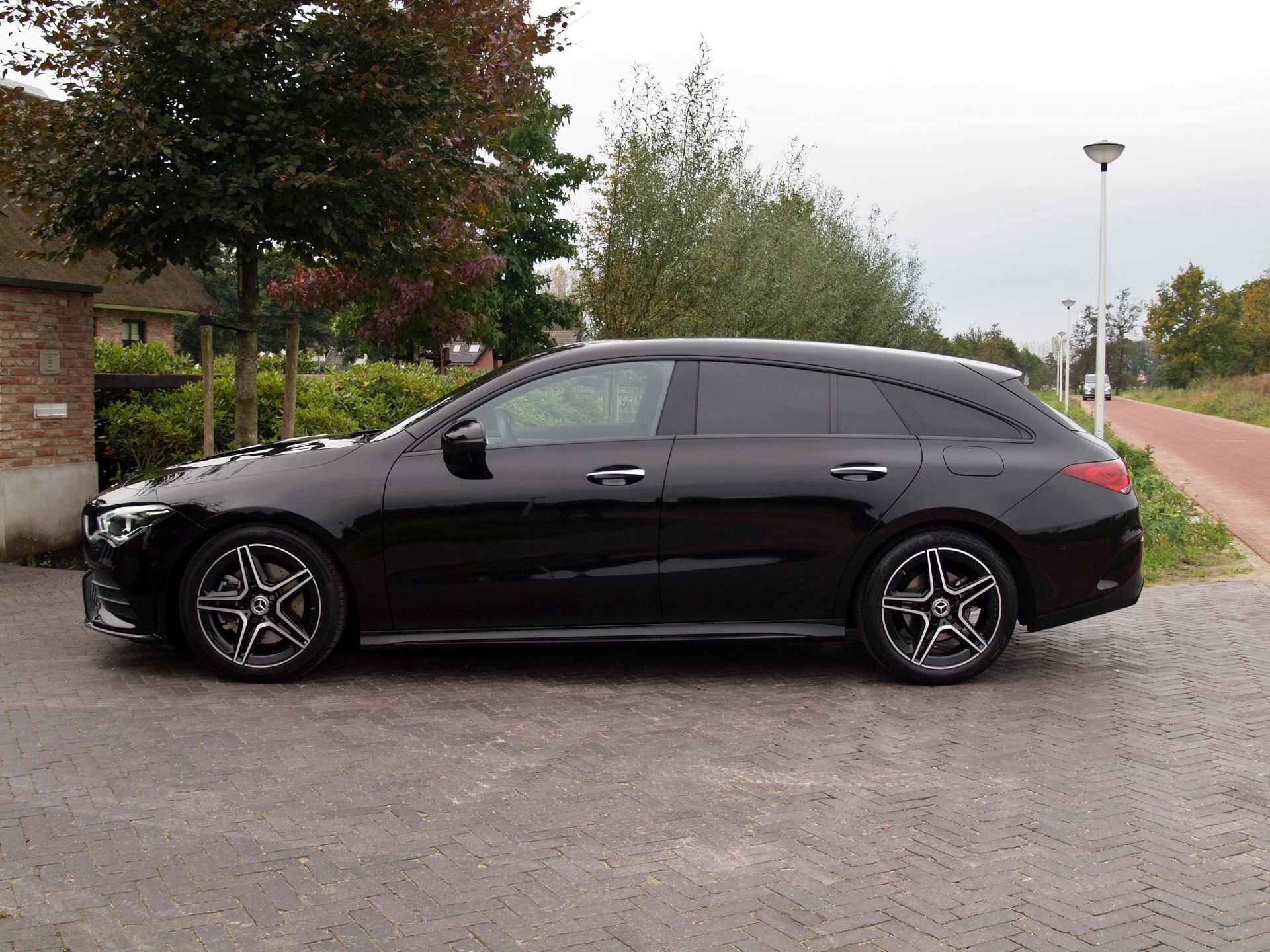 Mercedes-Benz CLA-klasse Shooting Brake 200 Business Solution AMG | Widescreen cockpit | Camera | NL-Auto | - 7/32