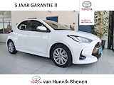 Toyota Yaris 1.5 Hybrid Dynamic Apple LED Stoelverw