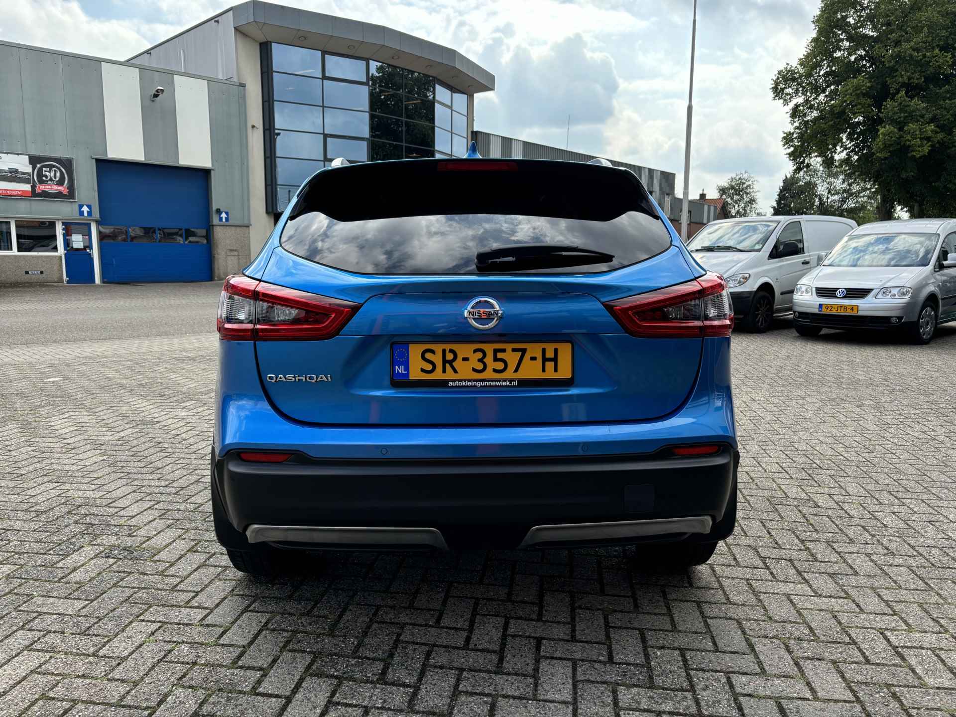 Nissan QASHQAI 1.2 N-Connecta X-Tronic Automaat / Design-Pakket / Led Koplampen / Camera 360 / Parkeersensoren - 6/24