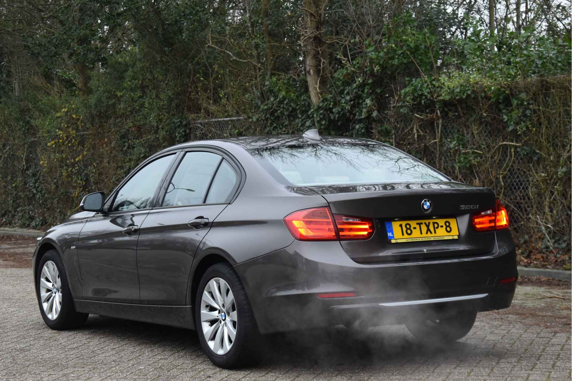 BMW 3-serie 320i Executive Modern Line | NL-Auto | Nav | Bluetooth | Cruise Contr | Climate Contr | LED / Xenon | NAP - 29/54