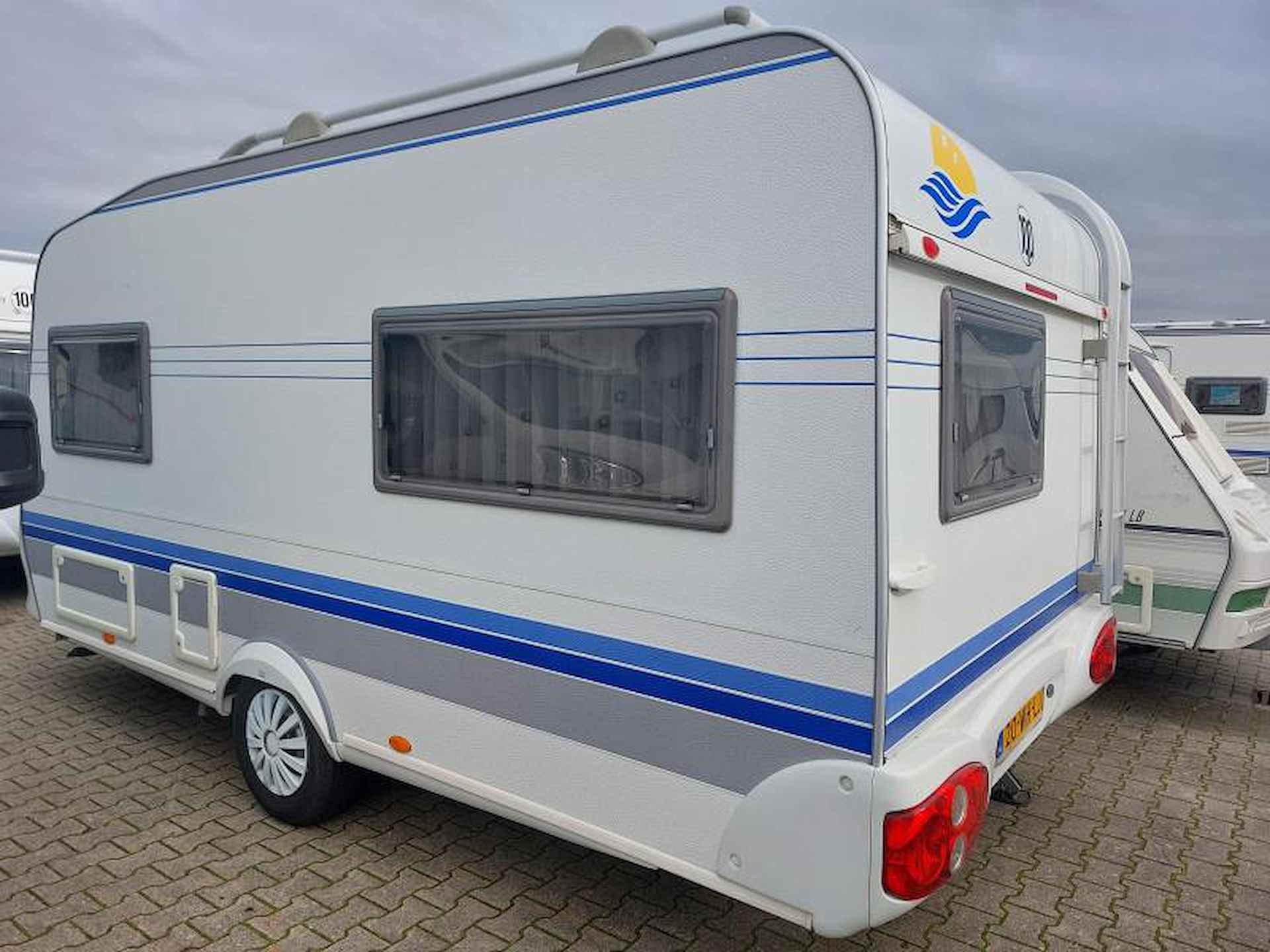 Hobby De Luxe 440 SF 2003 Voortent/Luifel - 4/12