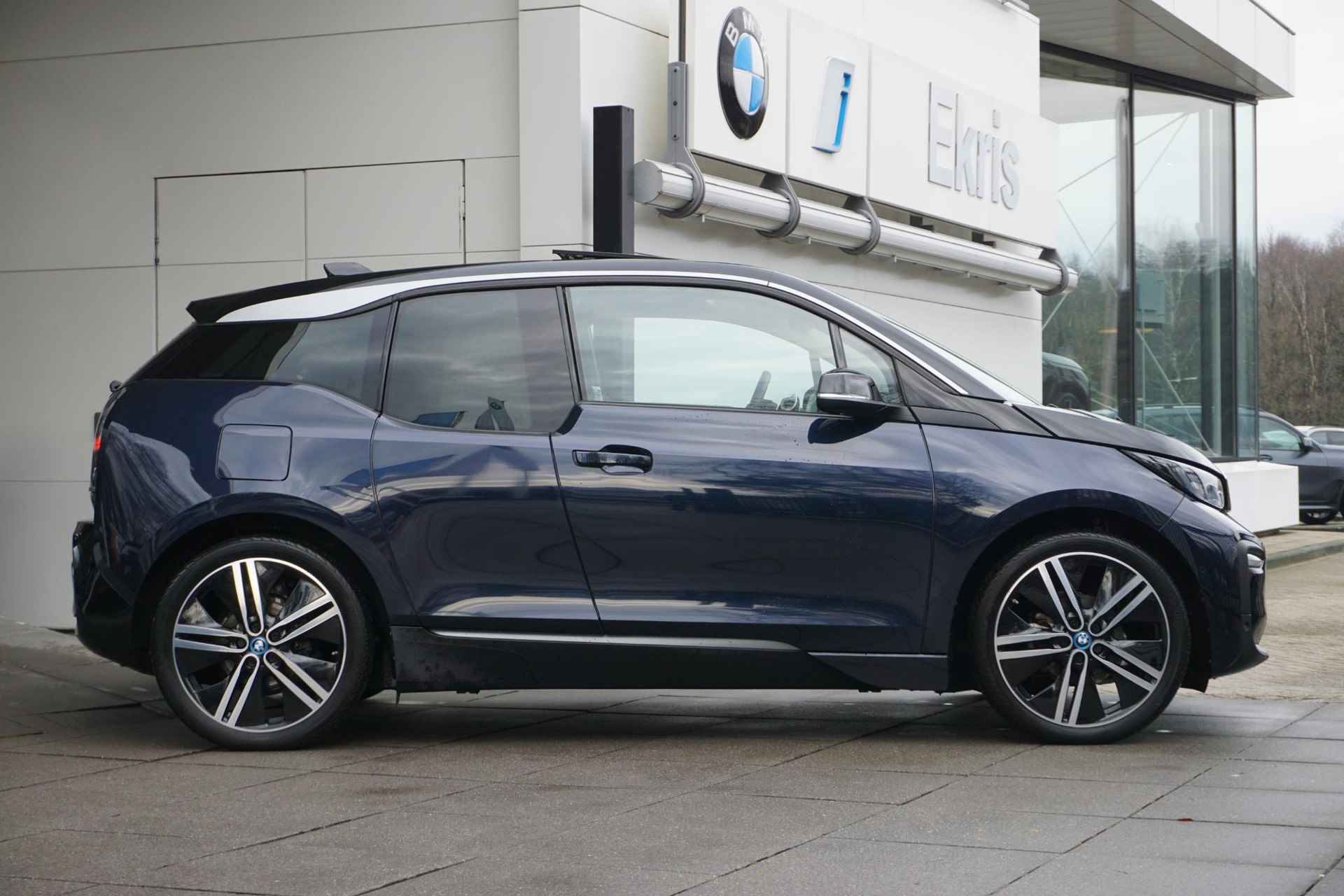 BMW i3 Executive Edition 120Ah Parkeerpakket | Comfort pack advanced | Executive Edition | Connectivity Pakket | 20 inch lichtmetalen i light wielen Dubbelspaak - 4/31