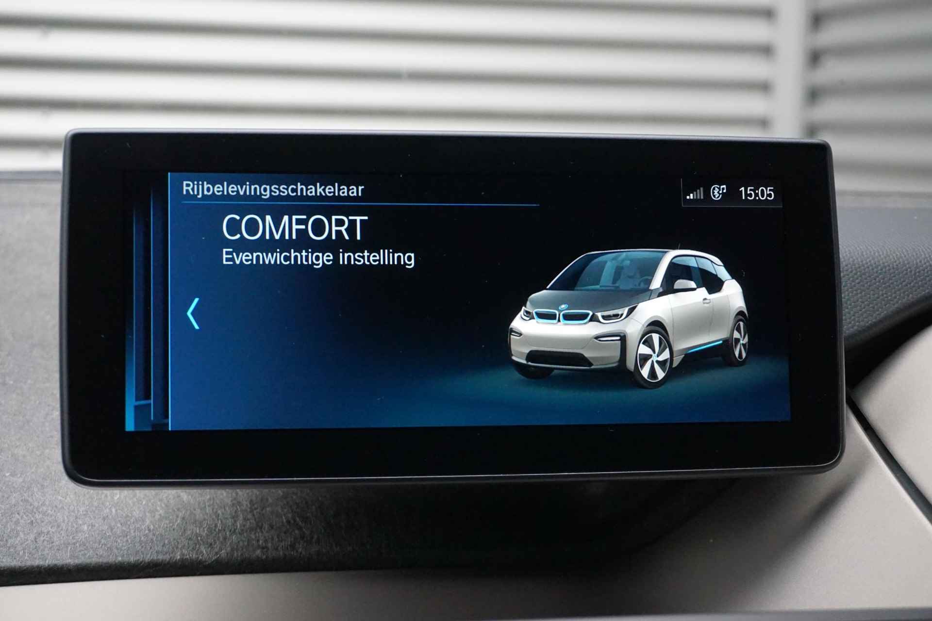 BMW i3 Executive Edition 120Ah Parkeerpakket | Comfort pack advanced | Executive Edition | Connectivity Pakket | 20 inch lichtmetalen i light wielen Dubbelspaak - 20/31