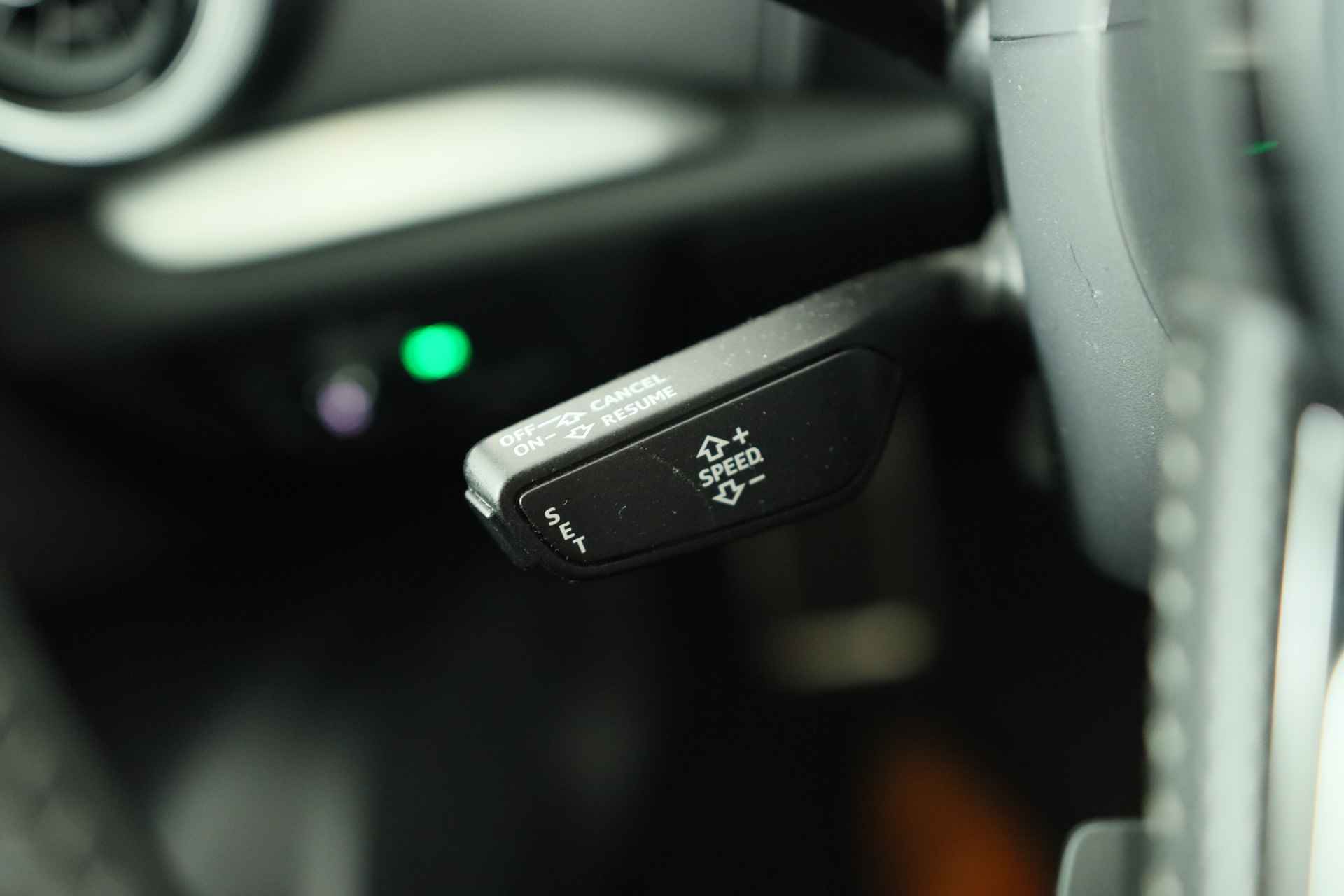 Audi A3 Limousine 1.5 TFSI CoD Sport S Line Edition | Dealer Onderhouden! | LED | Vitrtueel | Open Dak | Navi | Sportstoelen | Clima | K - 19/31