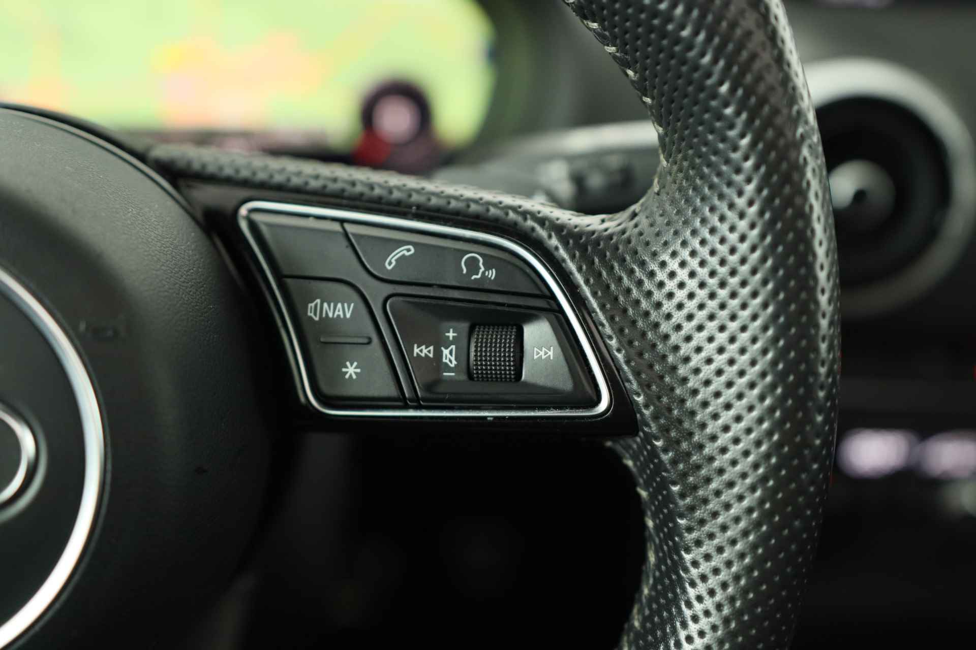 Audi A3 Limousine 1.5 TFSI CoD Sport S Line Edition | Dealer Onderhouden! | LED | Vitrtueel | Open Dak | Navi | Sportstoelen | Clima | K - 21/31