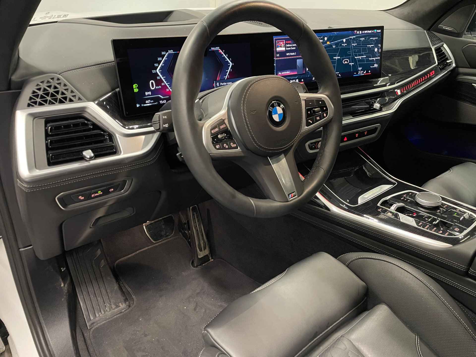 BMW X7 xDrive40i - 16/29