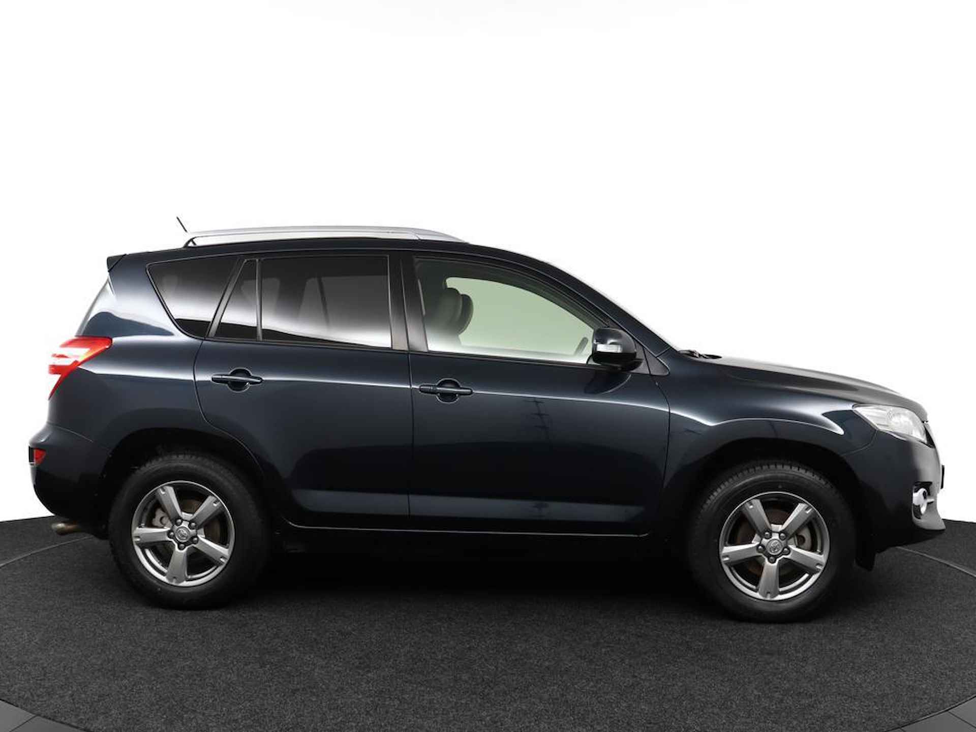 Toyota RAV4 2.0 VVTi X-Style 2WD | Trekhaak | Stoelverwarming | Navigatie | - 13/52