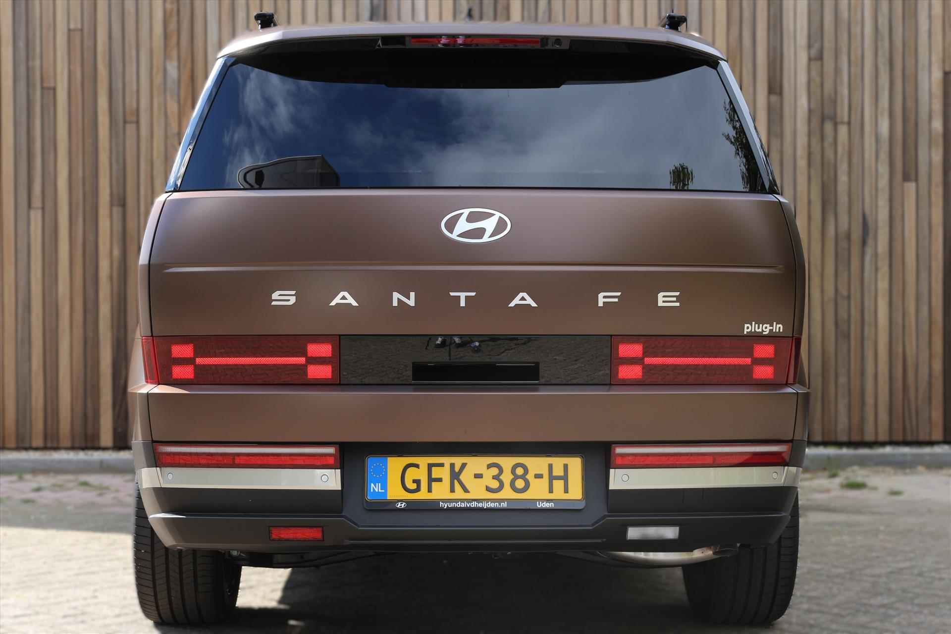 HYUNDAI Santa Fe PHEV 252pk Aut 4WD 7pl Premium Plus RIJKLAAR - 2/52