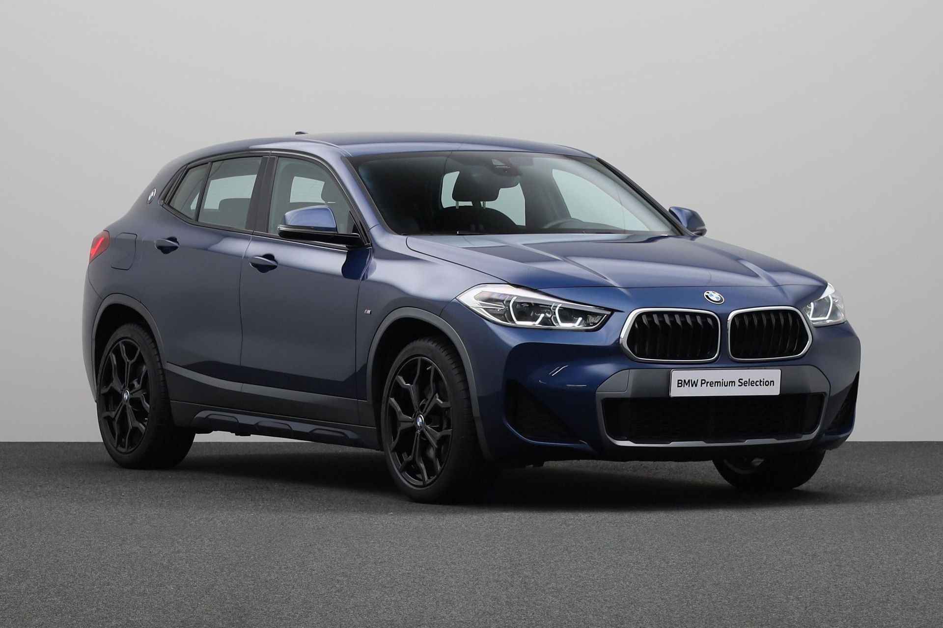 BMW X2 xDrive25e | M Sportpakket X | Elektrisch te openen en te sluiten achterklep | 	Elektrisch verstelbare voorstoelen | 	Elektrisch verwarmde voorstoelen | DAB-tuner | HiFi System | 2-zone aut.aircondition - 11/25