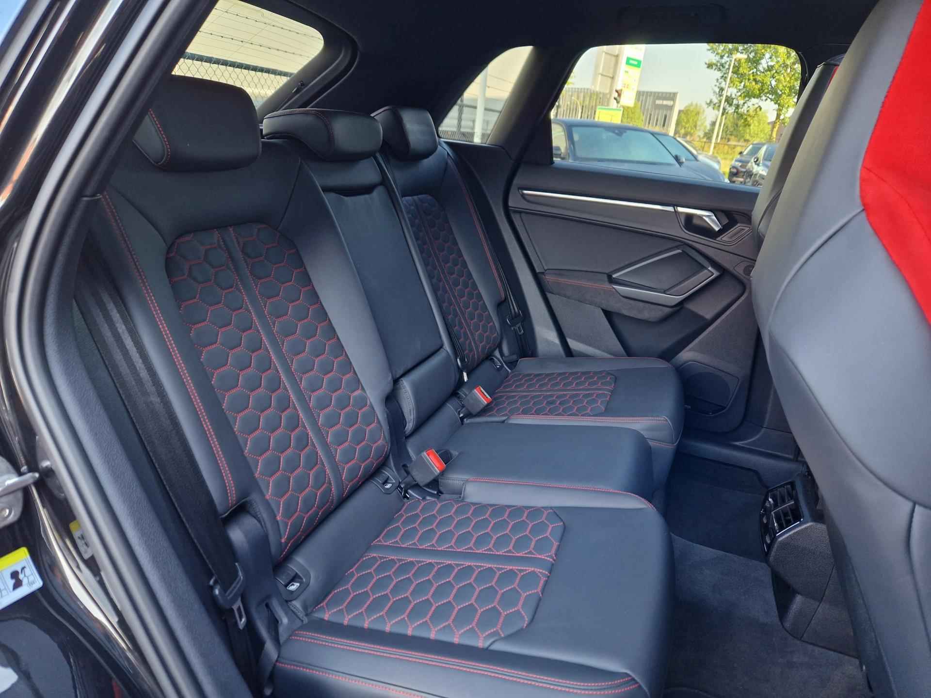 Audi RSQ3 TFSI Quattro 400PK /Pano /Sonos /Matrix /Fabrieksgarantie - 20/49