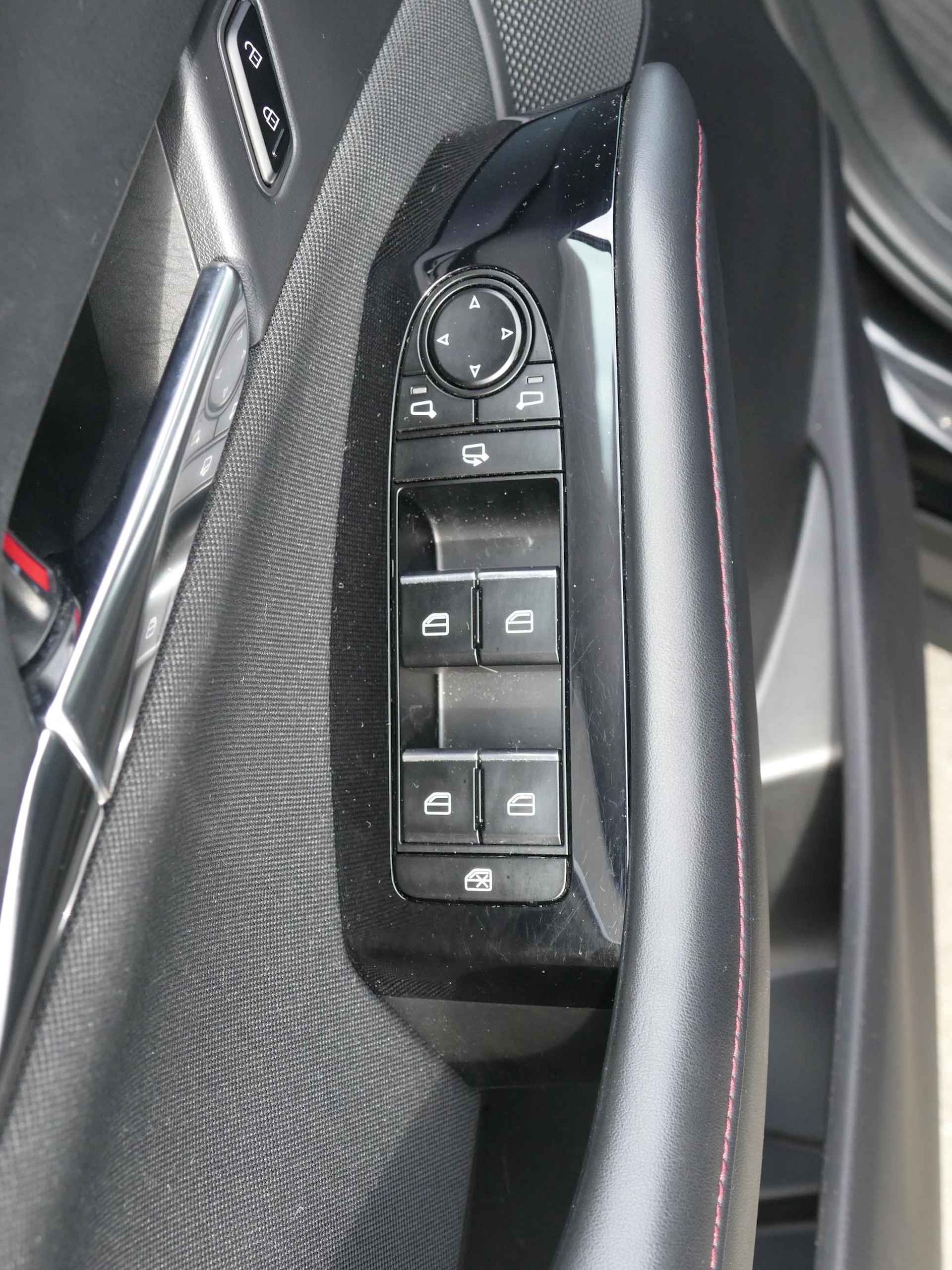 Mazda CX-30 2.0 e-SkyActiv-X M Hybrid Homura | AUTOMAAT | Stoelverwarming | RIJKLAARPRIJS! - 7/20