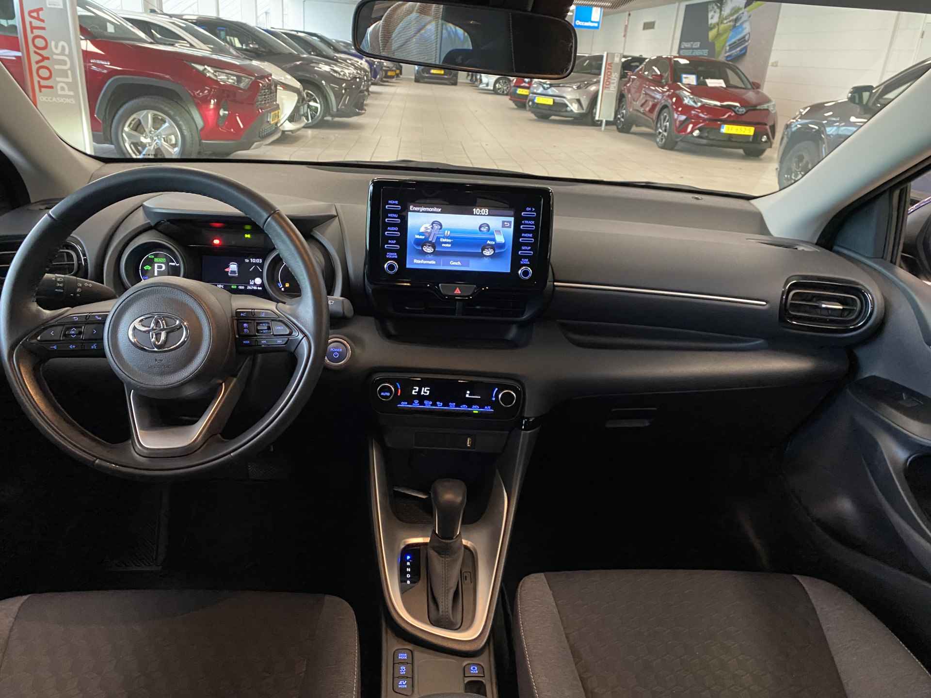 Toyota Yaris 1.5 Hybrid Dynamic - 10/33