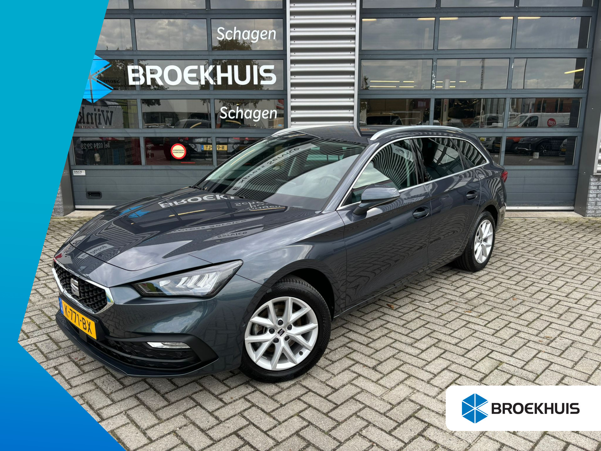 SEAT Leon Sportstourer 1.5 TSI 130 pk Style Launch Edition | Trekhaak | A-uitrijcamera | Apple Carplay |