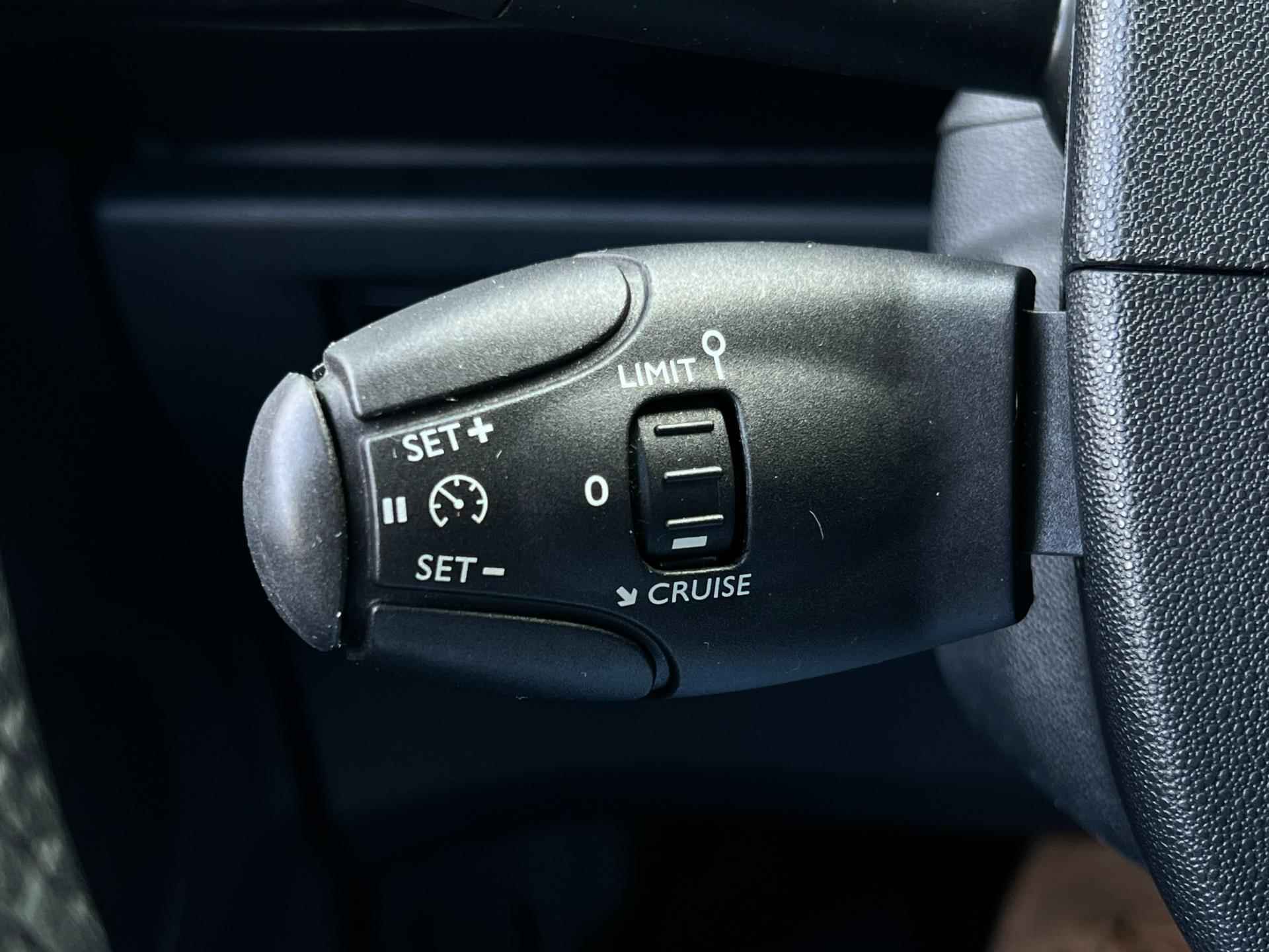 Citroen DS3 VTi120 So Chic | Parkeersensoren | Airco | Trekhaak afn. |Cruise Control | - 13/19