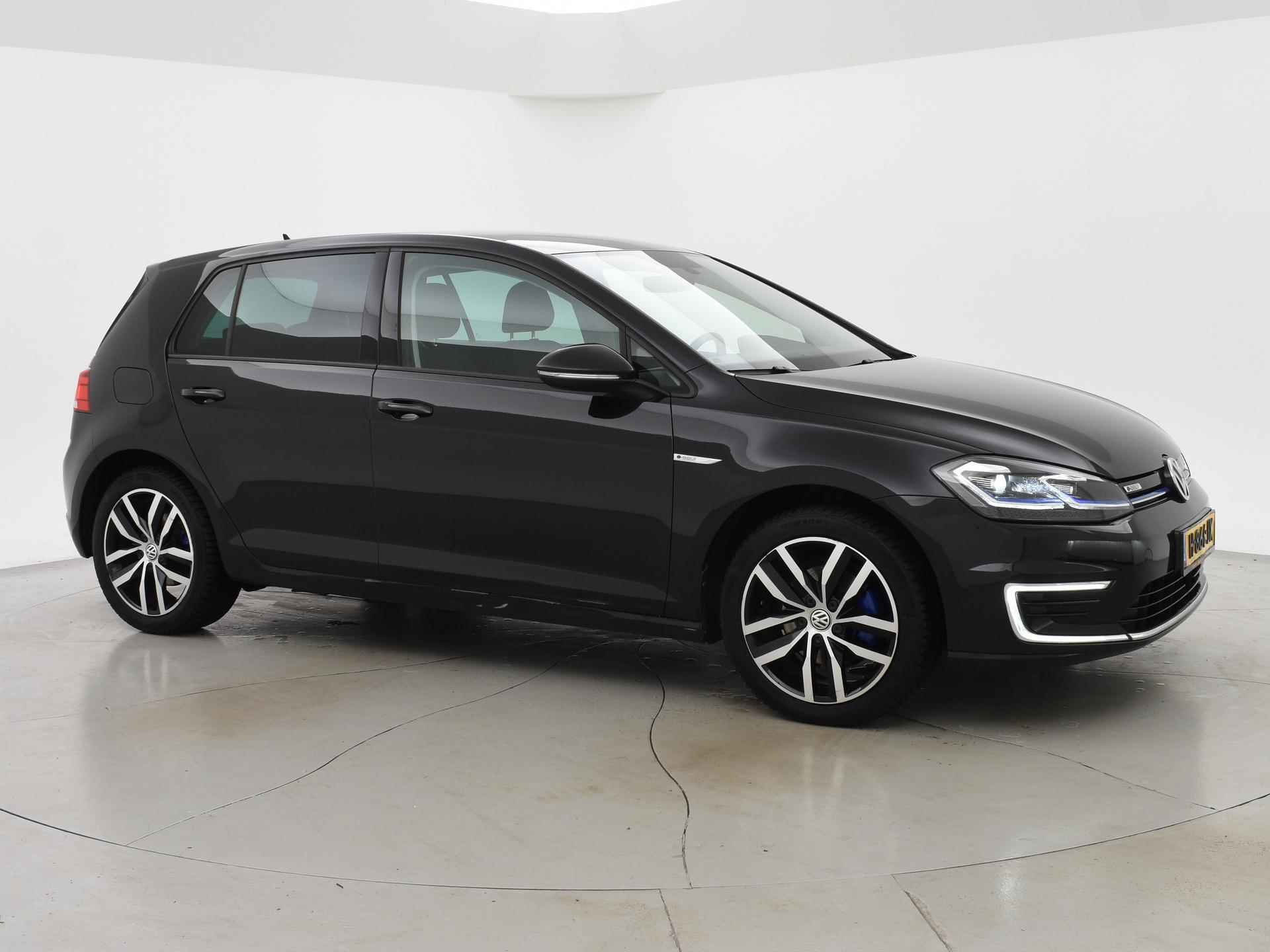 Volkswagen e-Golf E-DITION + FULL LED / ADAPTIVE CRUISE / CAMERA / NAVIGATIE / 17 INCH LMV - 16/40