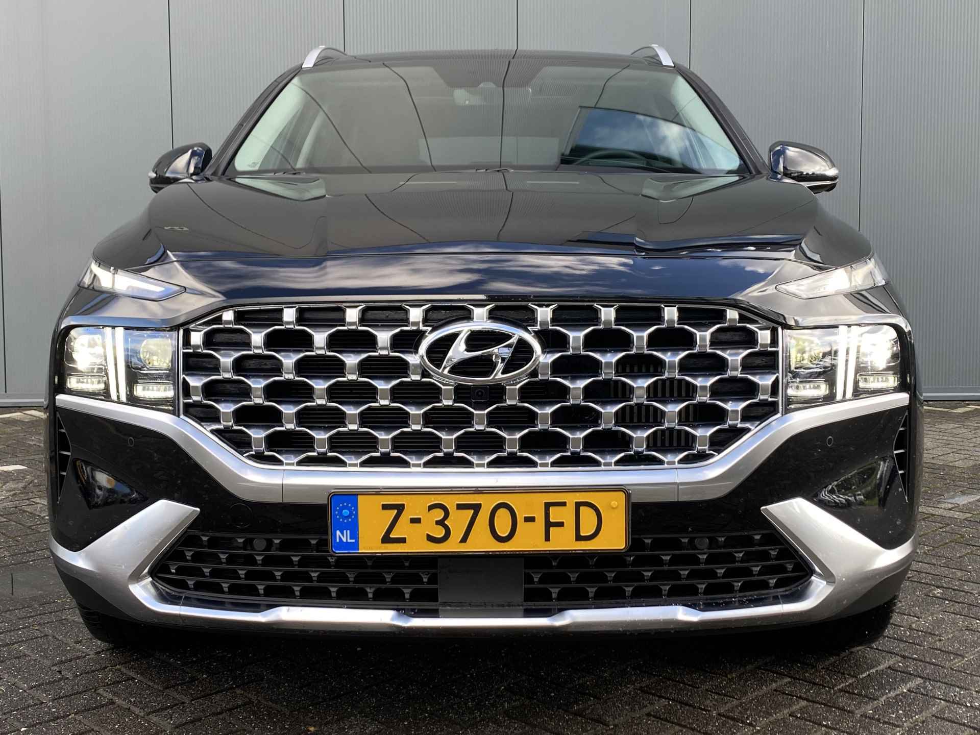 Hyundai Santa Fe PHEV 265pk 7-Zits Premium Sky 4WD automaat | Leder | Climate | Keyless | Navigatie | Full - Led | Elek. Klep | 360 Camera | Krel - 4/40