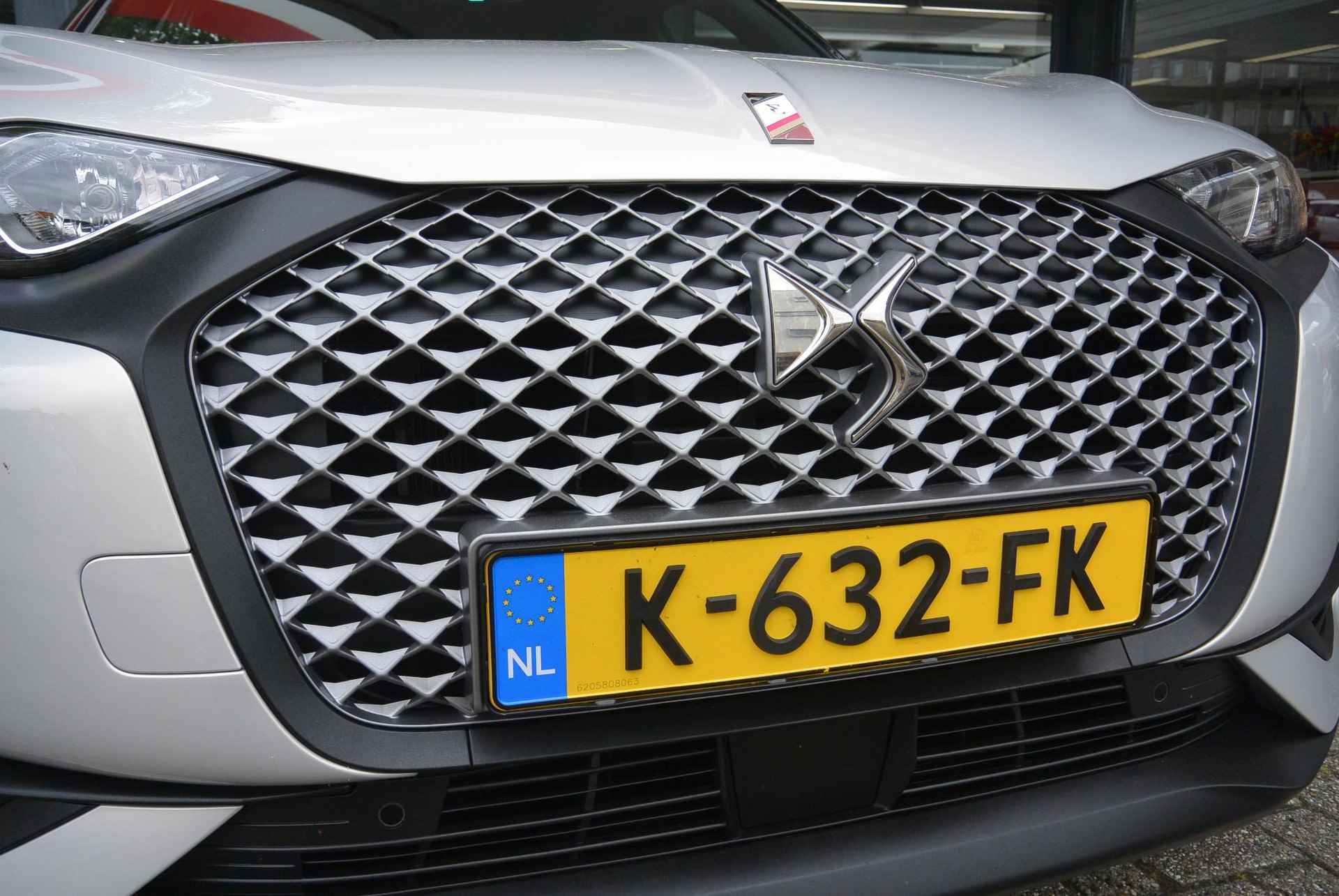 DS 3 Crossback E-Tense 136pk Performance Line │ € 2.000,- subsidie │ Proximity Keyless Entry & Start │ Achteruitrijcamera - 19/60