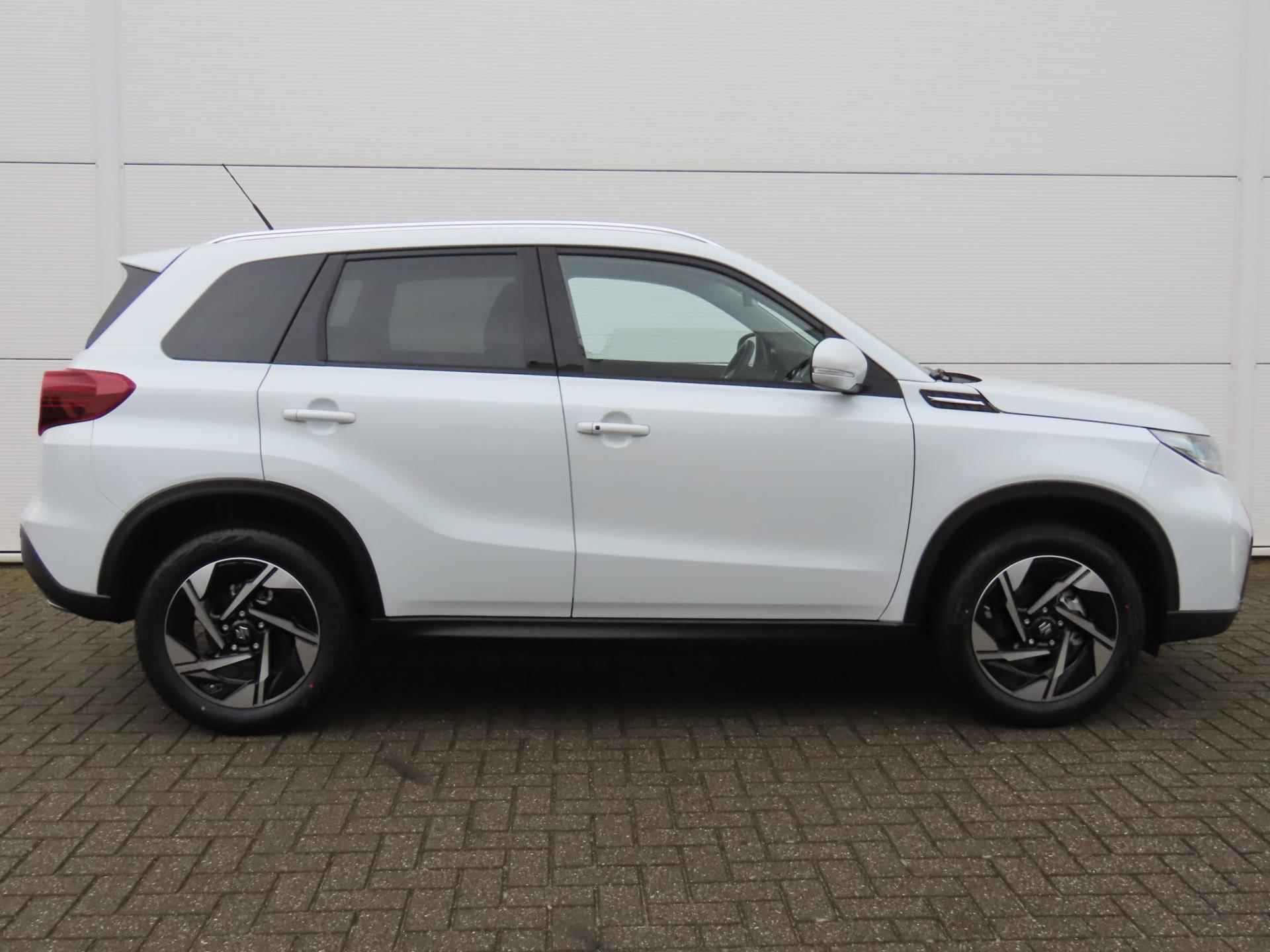 Suzuki VITARA 1.4 Boosterjet Style Smart Hybrid 6 Jaar Garantie!!! Direct leverbaar - 9/32