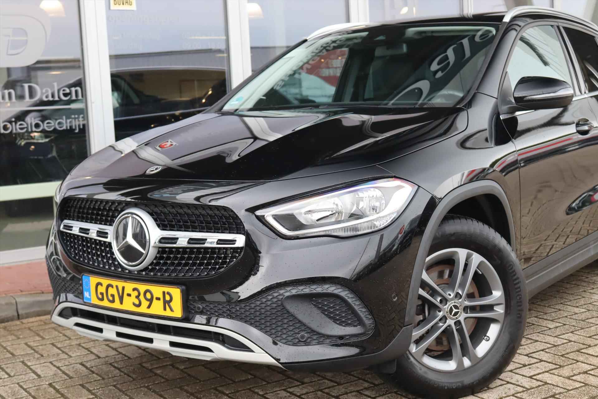 Mercedes GLA 250e 218PK AUTOMAAT(8) Widescreen | Navi | Camera | Apple Carplay | Half Leer | Clima | Cruise | - 53/56