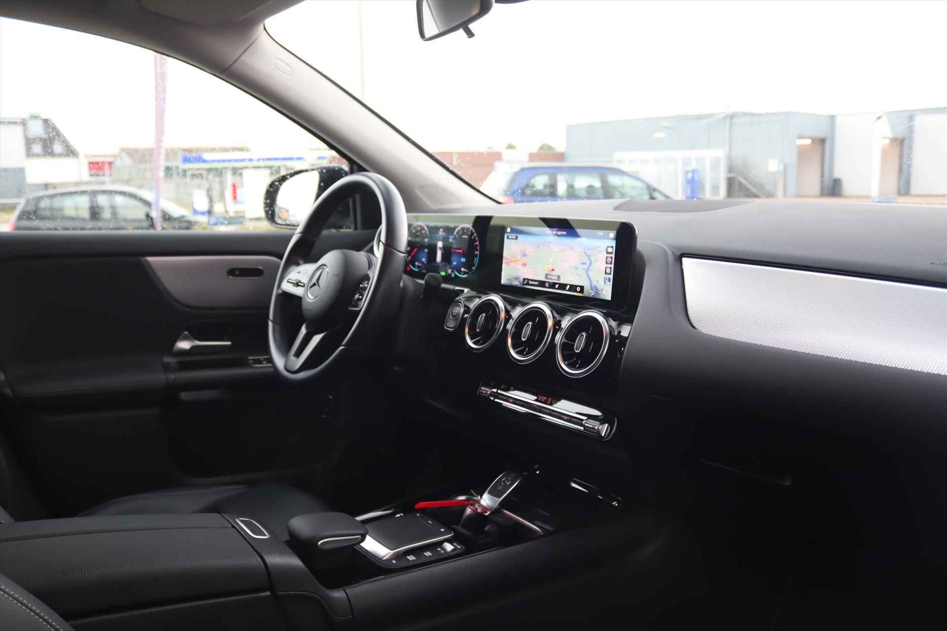 Mercedes GLA 250e 218PK AUTOMAAT(8) Widescreen | Navi | Camera | Apple Carplay | Half Leer | Clima | Cruise | - 8/57