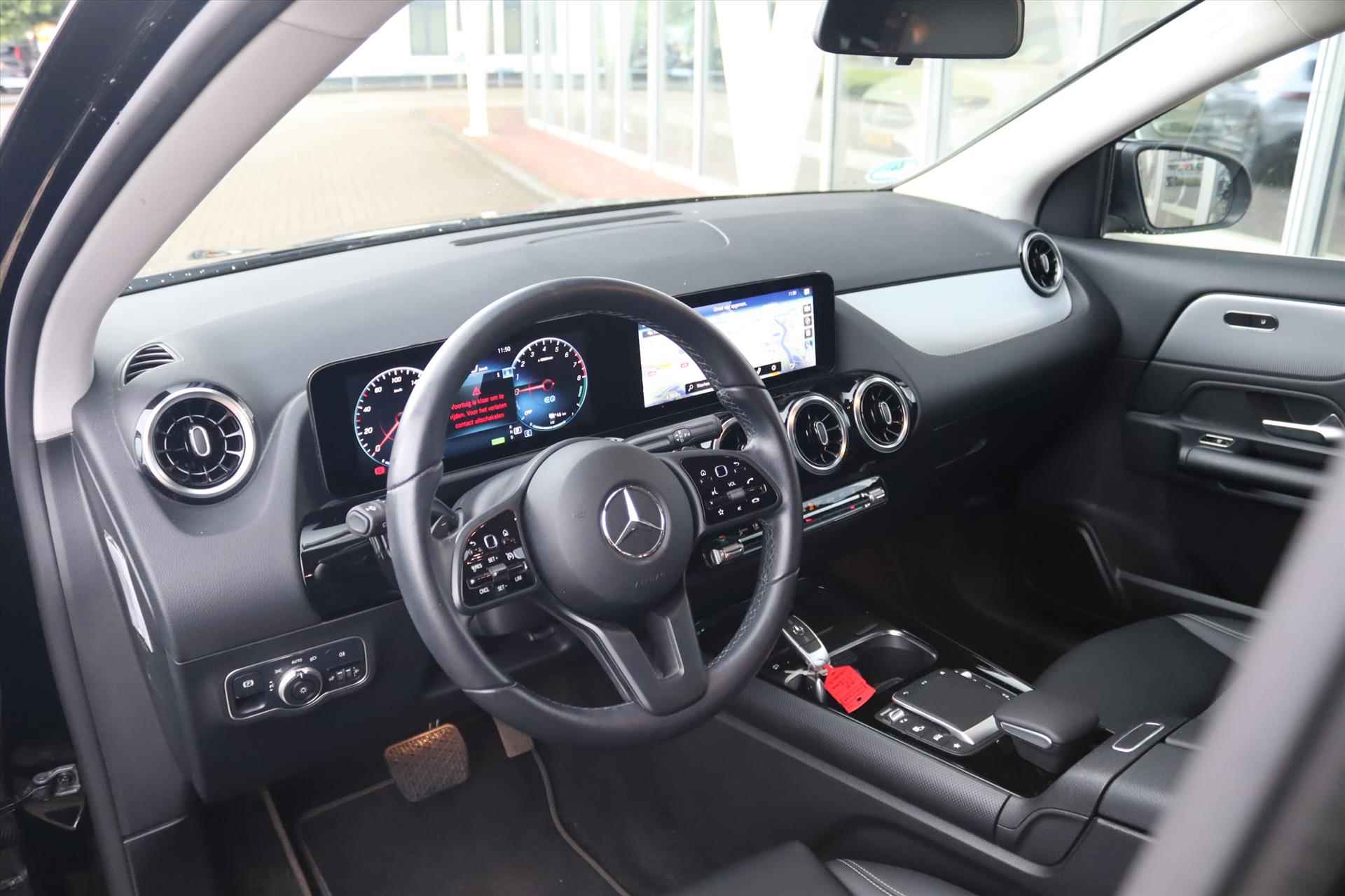 Mercedes GLA 250e 218PK AUTOMAAT(8) Widescreen | Navi | Camera | Apple Carplay | Half Leer | Clima | Cruise | - 15/57