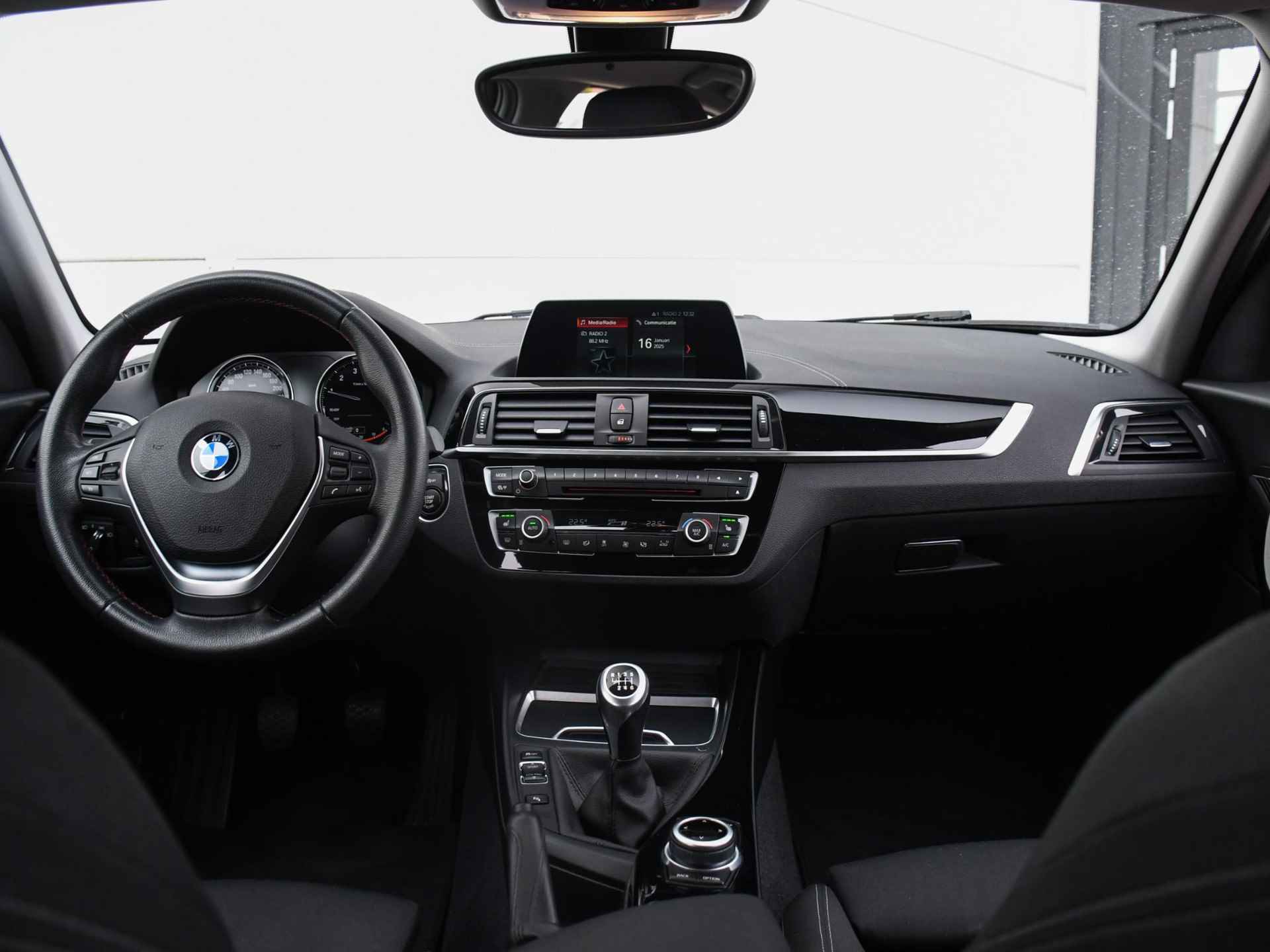 BMW 1-serie 118i 136pk 16''LM | PDC | STOELVERW. VOOR | CRUISE.C | NAVI | DRIVE MODE - 12/32