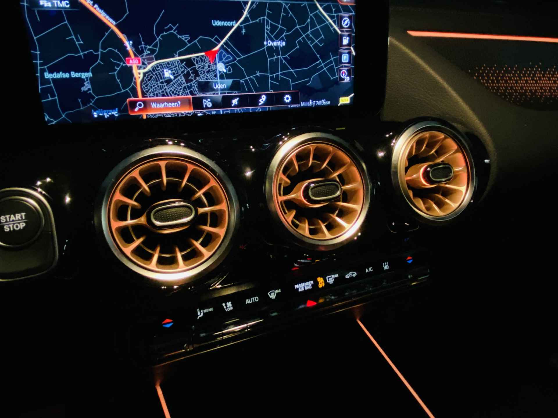 Mercedes-Benz EQA 250 Electric Art // LED High Performance koplampen // Elektrische Achterklep // Camera // Multifunctioneel AMG-sportstuur // MBUX augmented reali - 22/47
