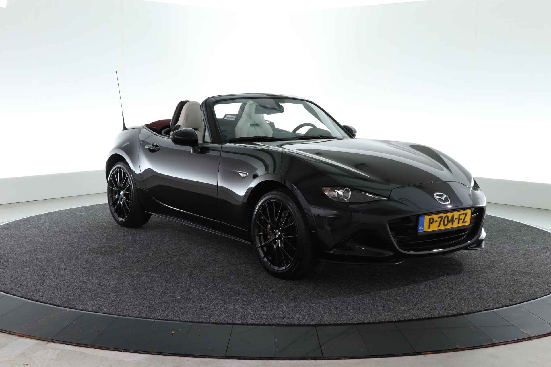 Mazda MX-5 2.0 SkyActiv-G 184 Signature / CAMERA / CARPLAY / CRUISE / STOELVERW. / - 3/34