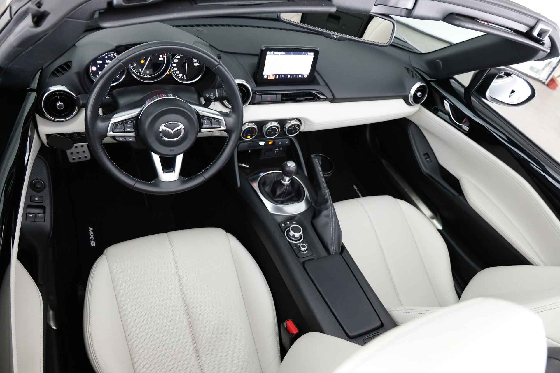 Mazda MX-5 2.0 SkyActiv-G 184 Signature / CAMERA / CARPLAY / CRUISE / STOELVERW. / - 5/34