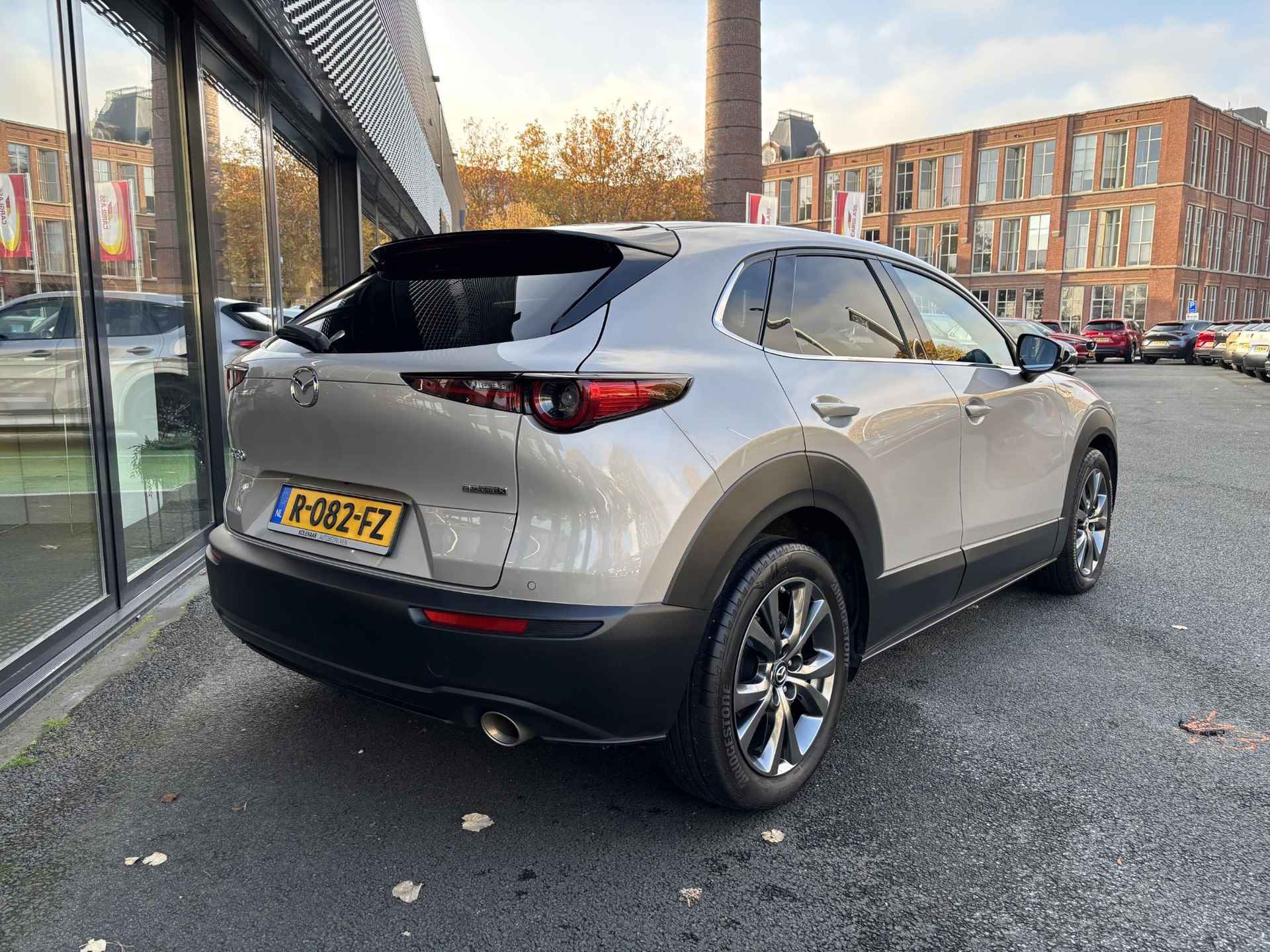 Mazda CX-30 Automaat 2.0 e-Sky-X 186 Luxury /1e eigenaar/Dealeronderhouden/Afn. Trekhaak/Navi/HUD/Adaptive/ECC/Keyless/Leder/CarPlay - 3/34