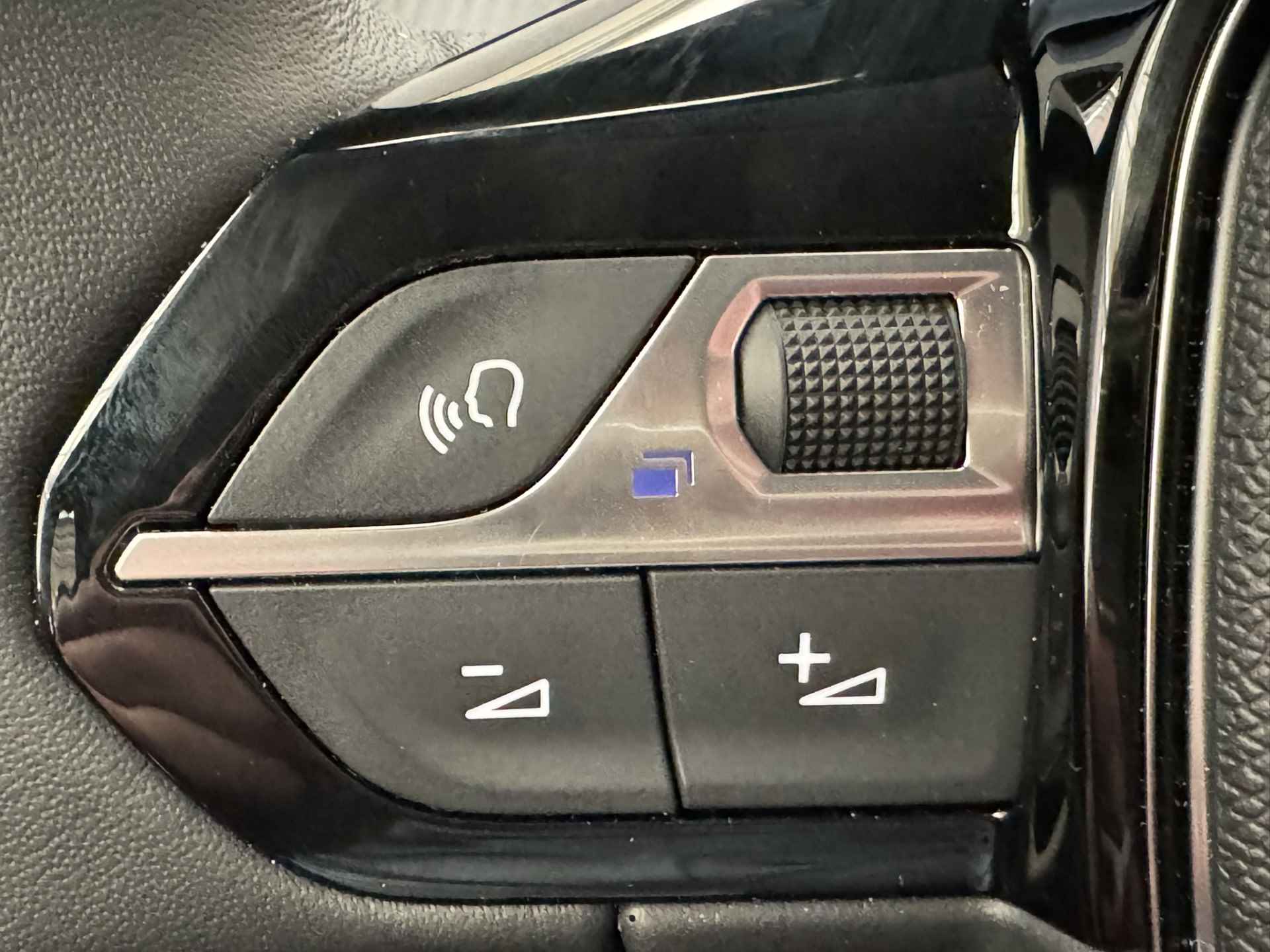 Peugeot e-208 EV Style 50 kWh | Navigatie | Warmtepomp | Climate | LM 16'' | Carplay/Android Auto | Privacy Glass | Parkeersensoren V+A | - 23/36