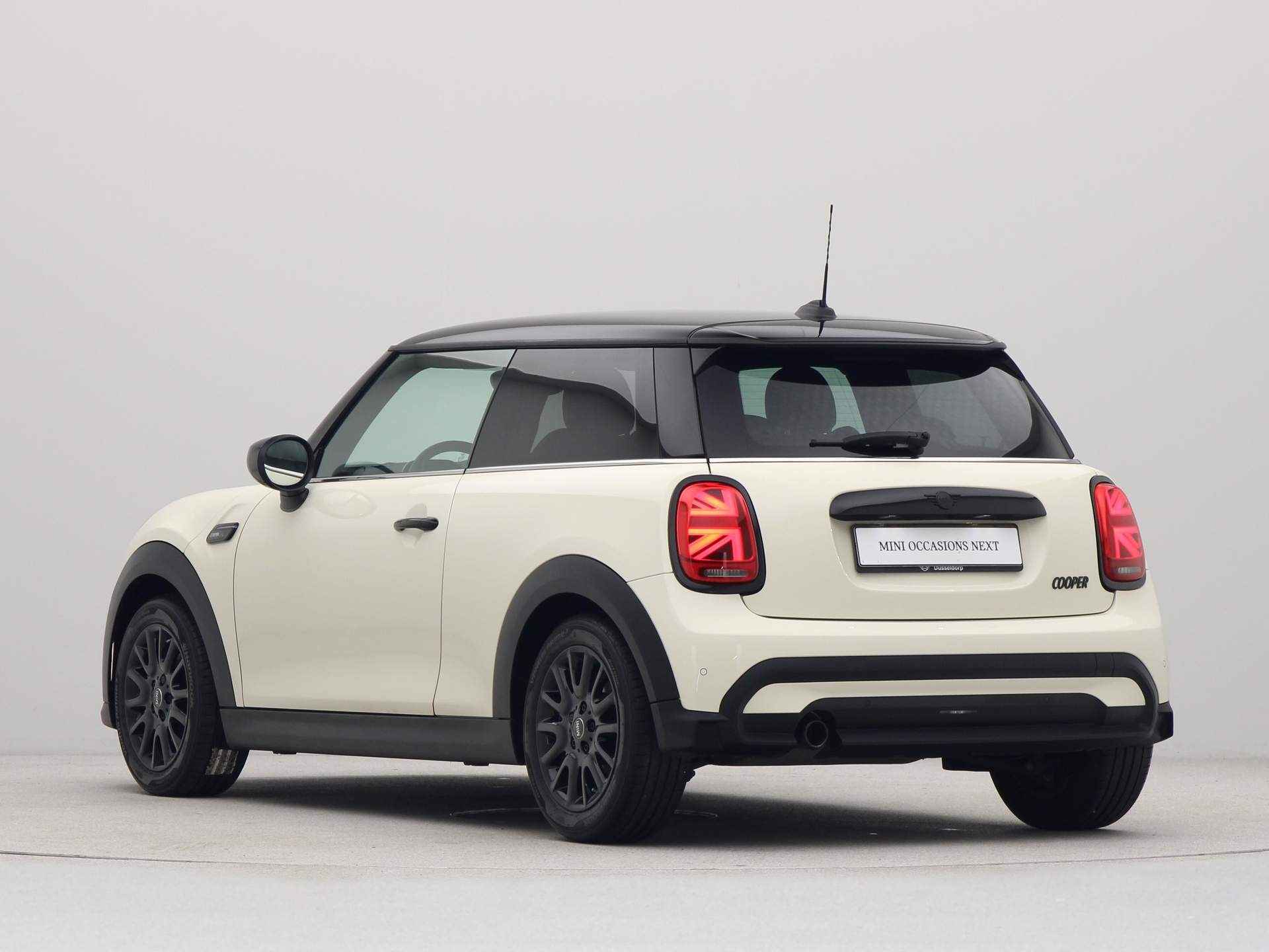 MINI 3-deurs Cooper Classic Aut. - 12/22