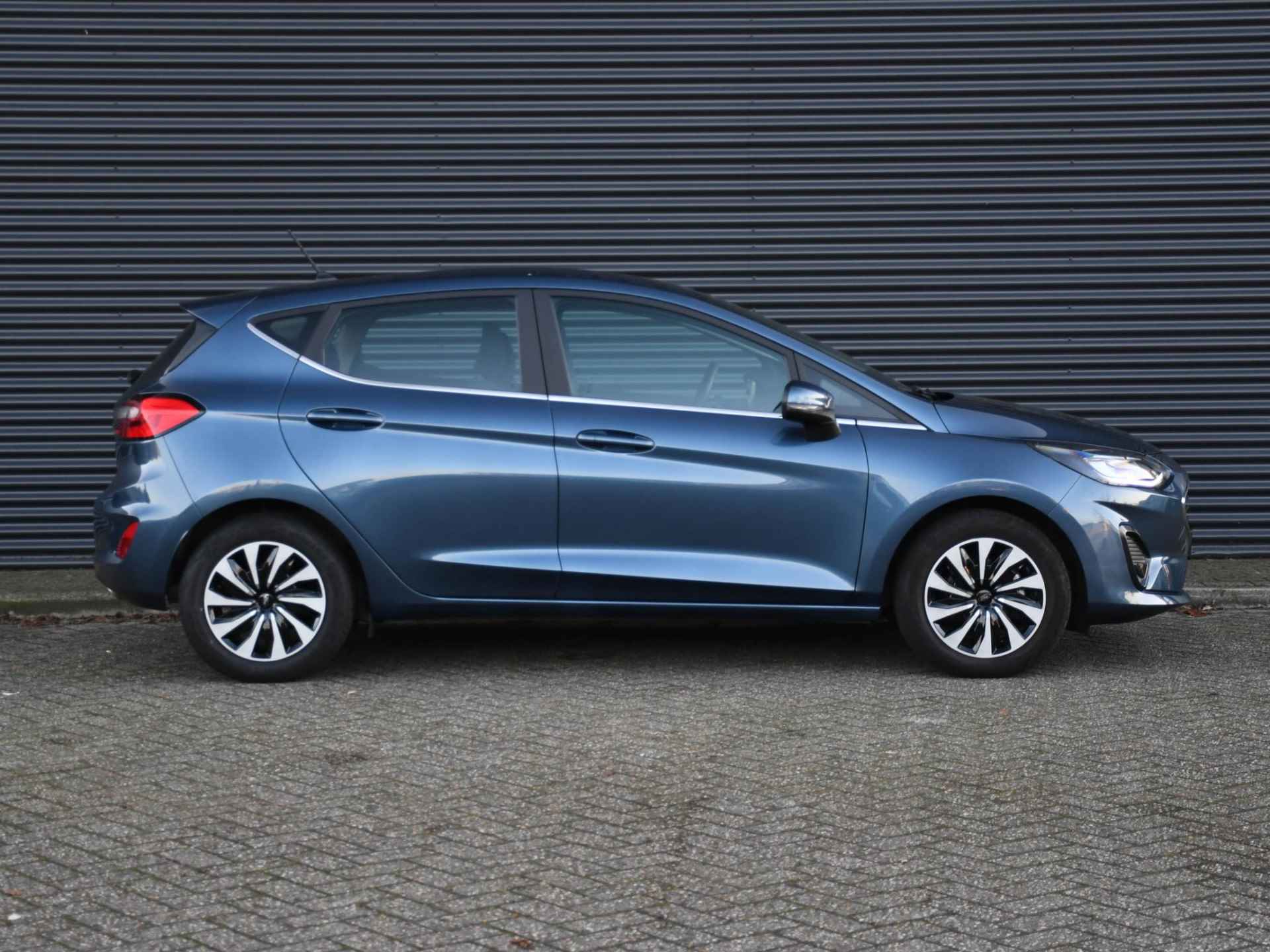 Ford Fiesta Titanium 1.0 EcoBoost Hybrid 125pk WINTER PACK | CRUISE | DAB | LANE KEEPING AID | KEYLESS ENTRY | APPLE CARPLAY - 3/27