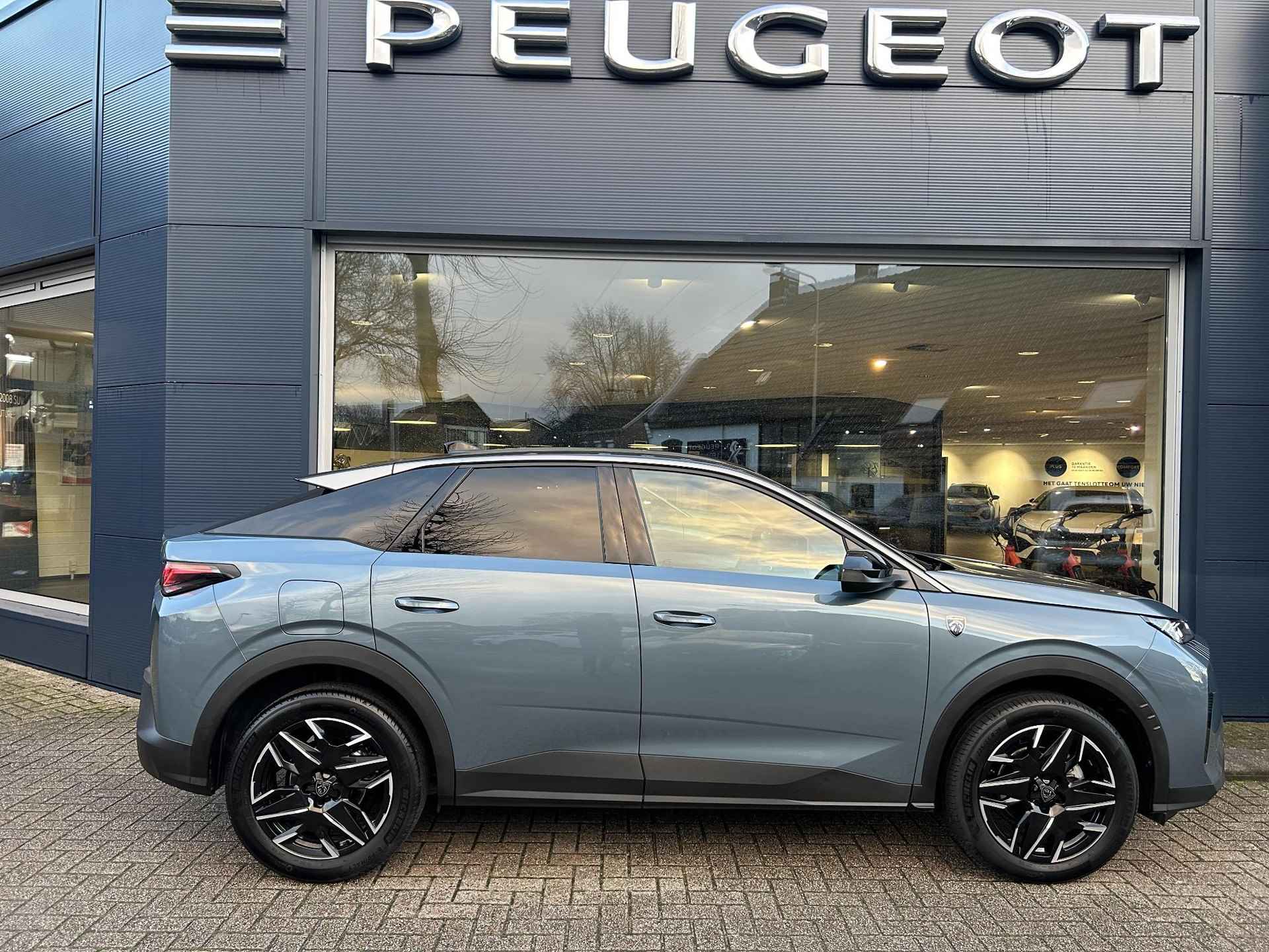 Peugeot 3008 1.2 Hybrid 136 GT | Nieuwste model 3008 | Direct Leverbaar | Navigatie | Parkeercamera | LED Matrix | Alcantara Bekleding | Electrische achterklep | Stoel & Stuurverwarming | - 6/49