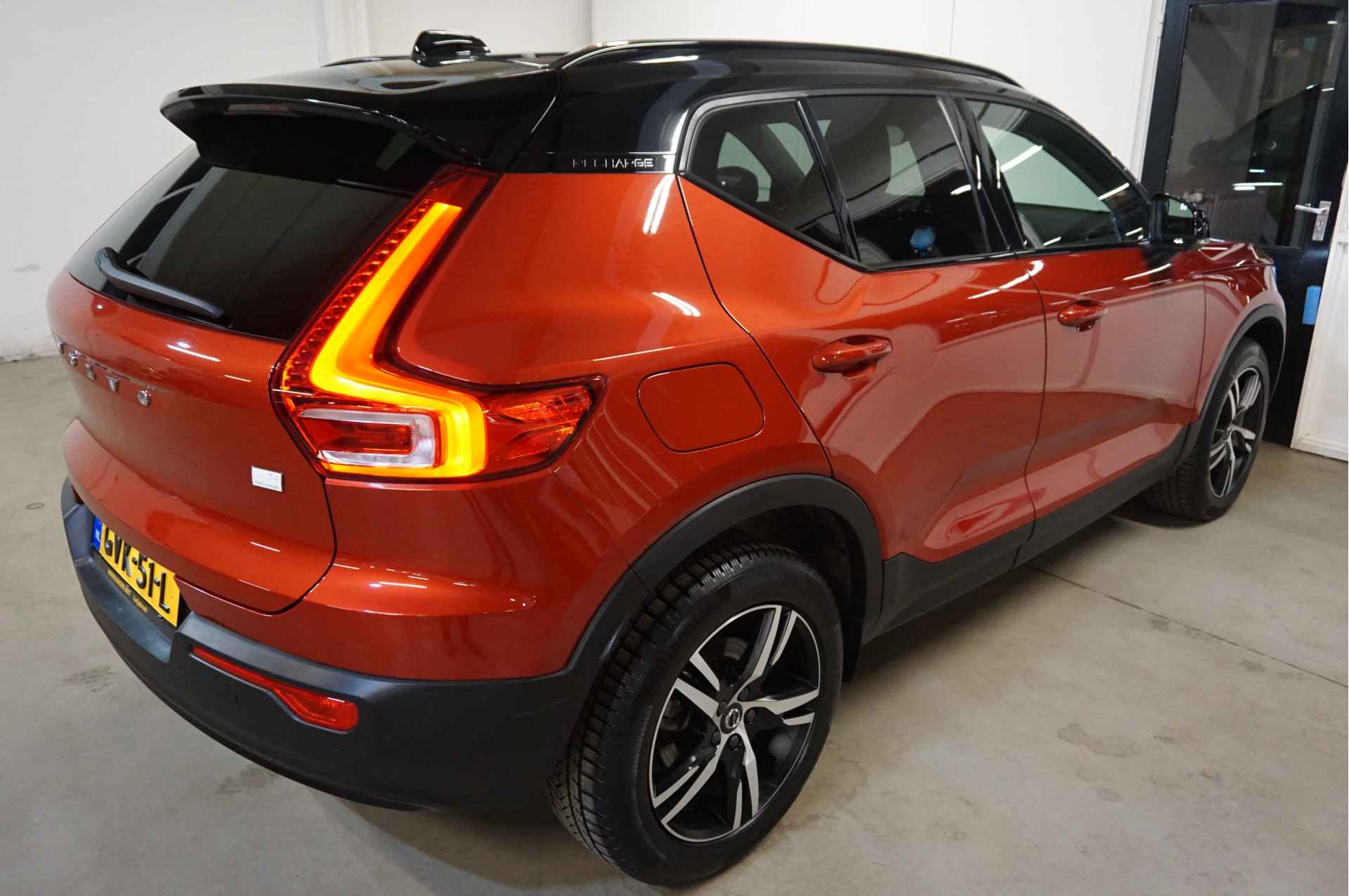 Volvo XC40 1.5 T4 Recharge R-Design 213Pk Camera. Stuur-verw. - 3/42