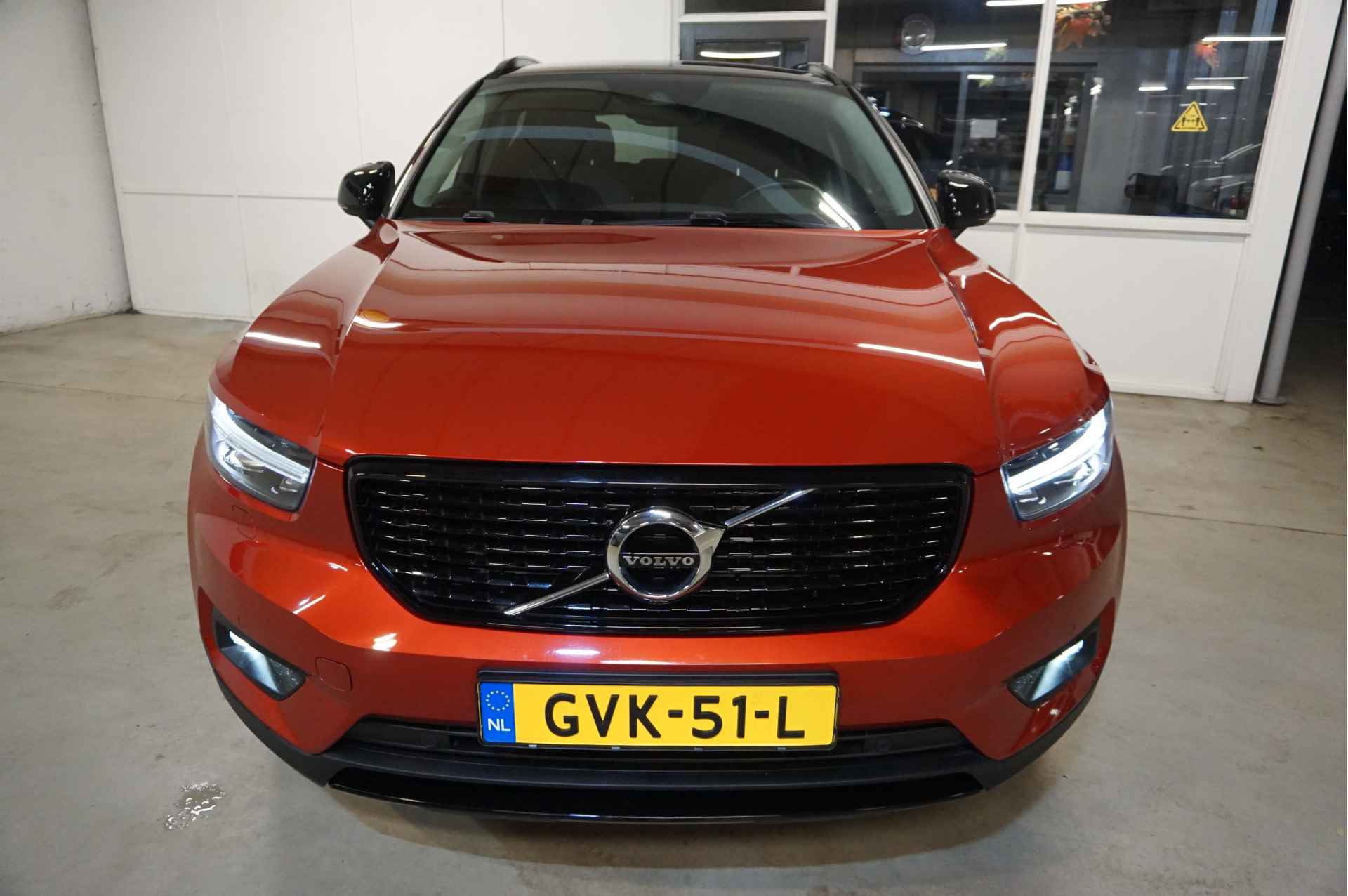 Volvo XC40 1.5 T4 Recharge R-Design 213Pk Camera. Stuur-verw. - 6/42