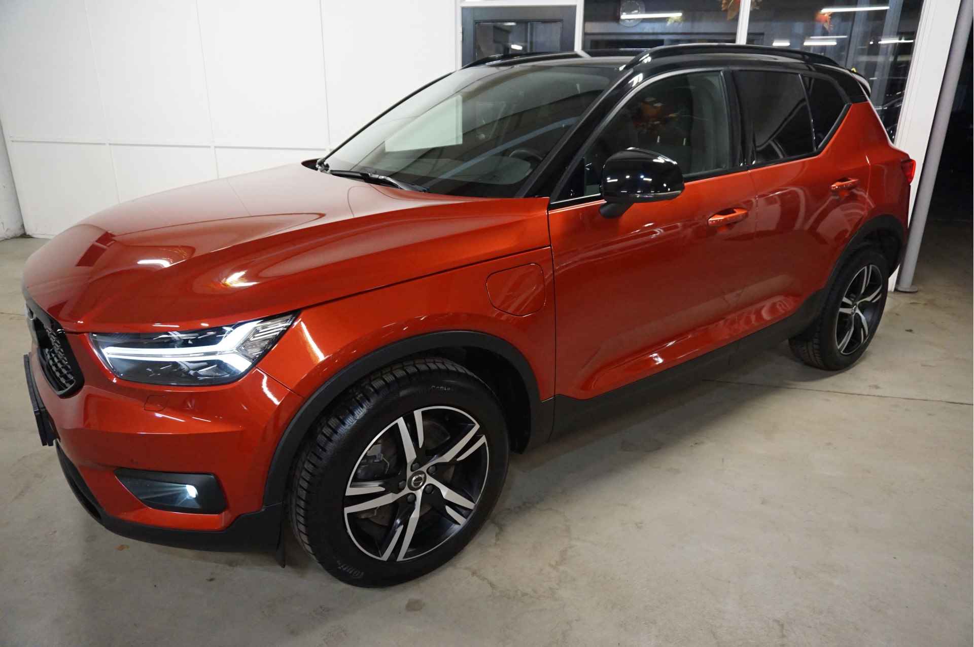 Volvo XC40 1.5 T4 Recharge R-Design 213Pk Camera. Stuur-verw. - 7/42