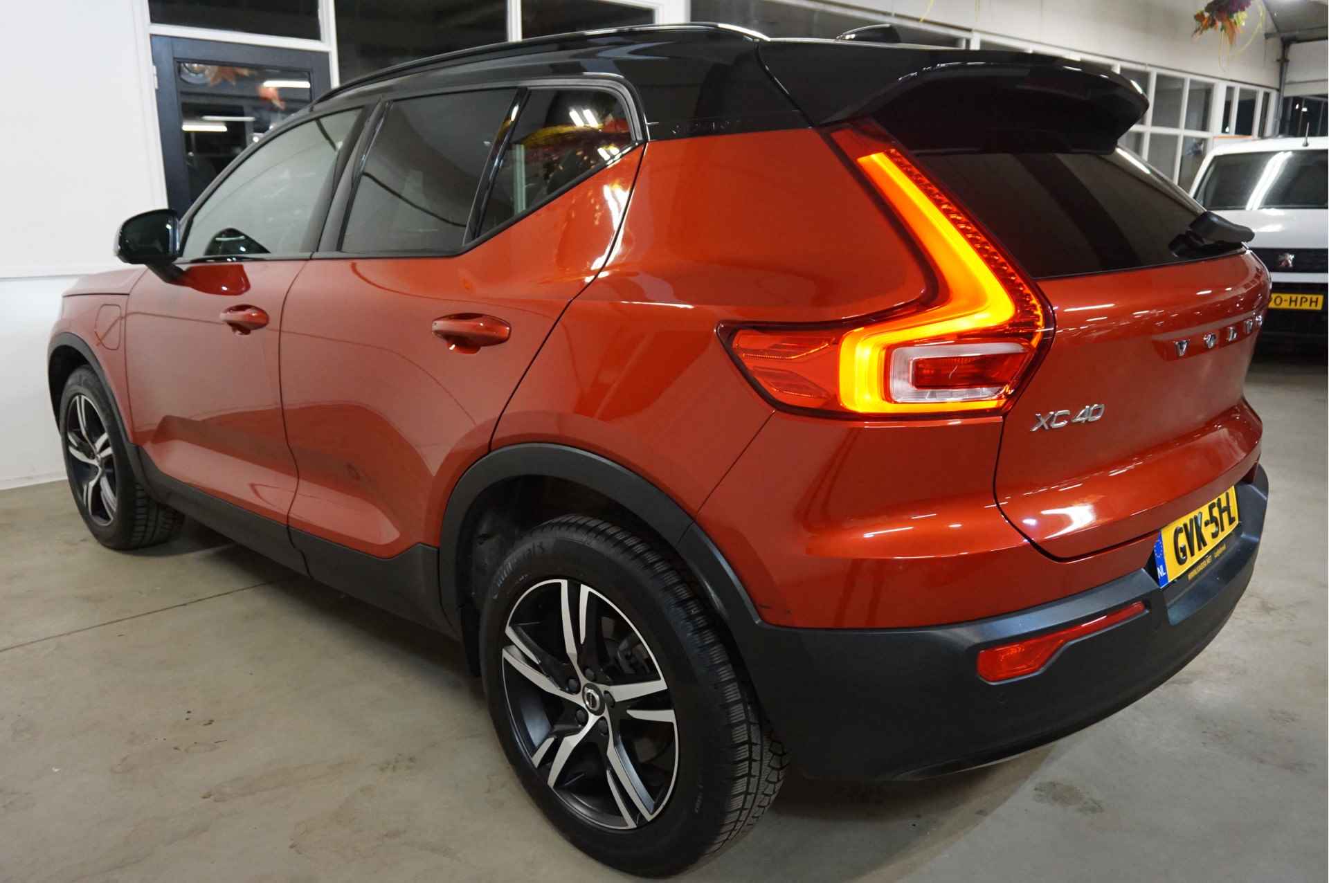 Volvo XC40 1.5 T4 Recharge R-Design 213Pk Camera. Stuur-verw. - 23/42