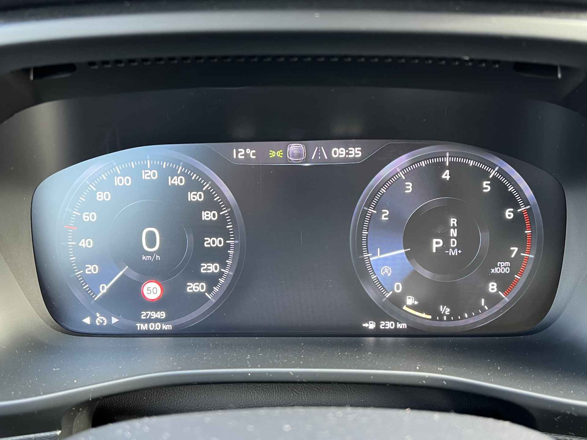 Volvo XC40 T3 Business Pro | Elektrische Achterklep | Keyless Entry | Navigatie | CarPlay Android/Auto | DAB | - 8/35