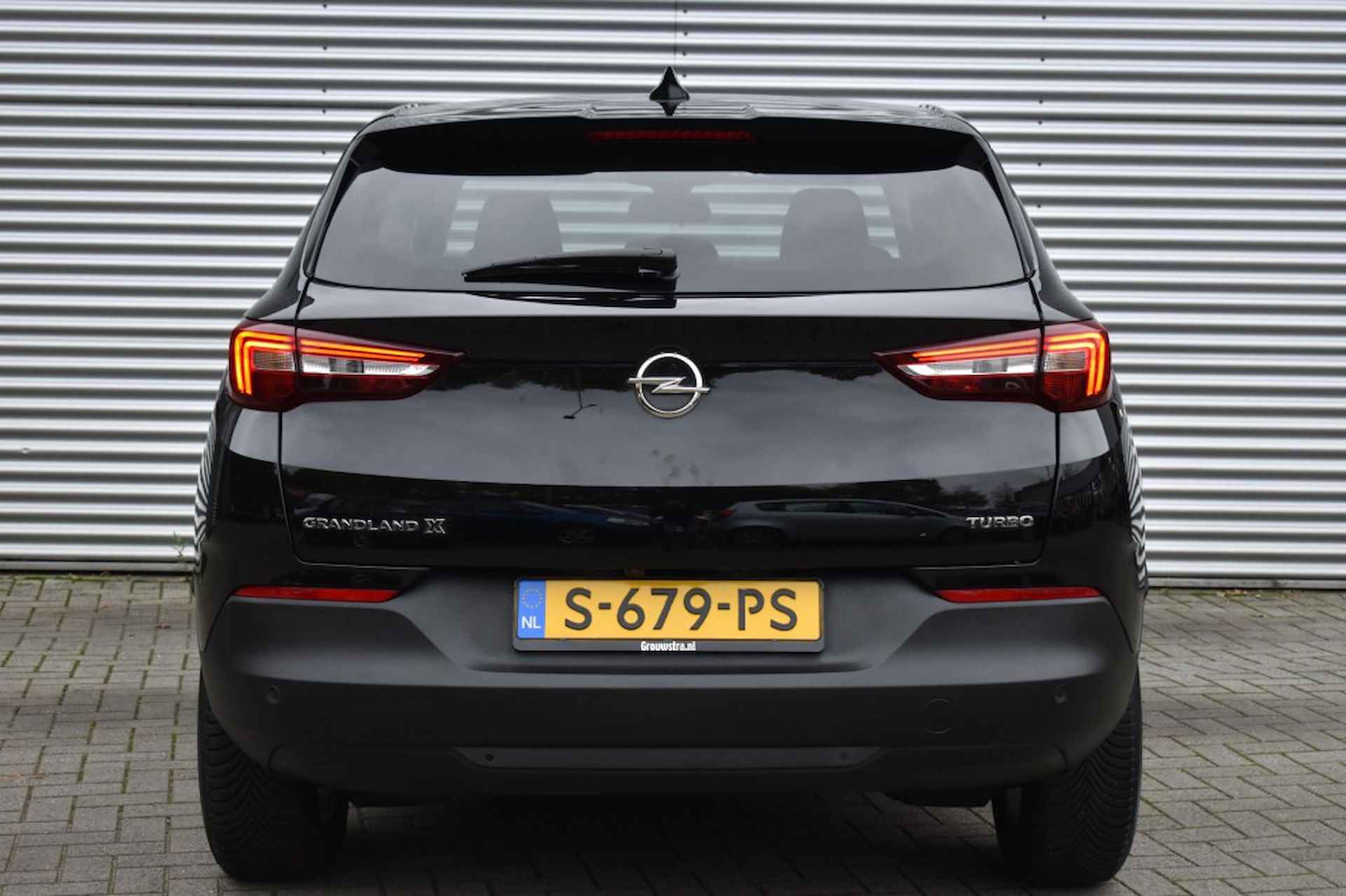 OPEL Grandland X 1.2 TURBO AUT. / NAVI / P.CAMERA / APPLE CARPLAY / PDC V+A - 7/41