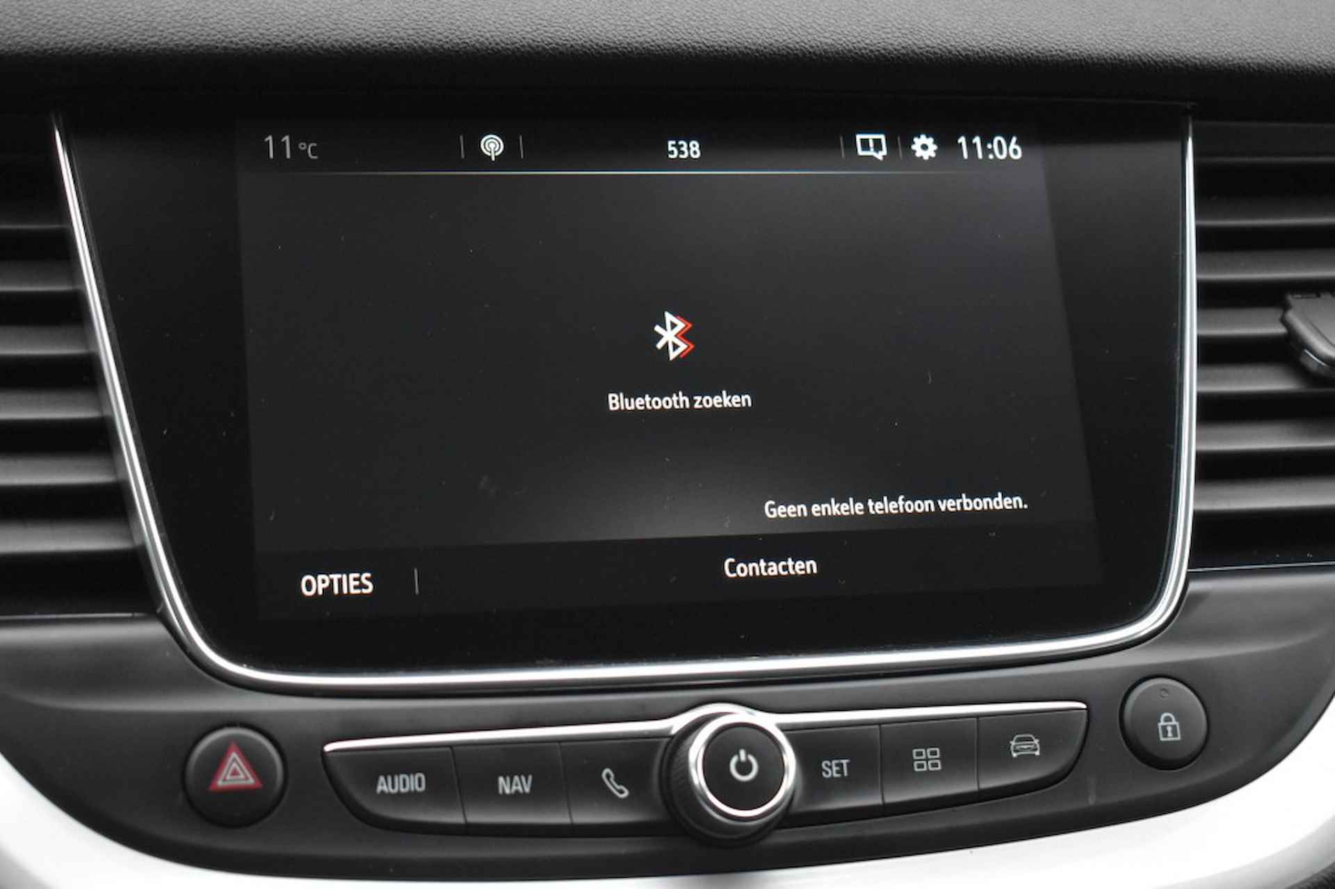 OPEL Grandland X 1.2 TURBO AUT. / NAVI / P.CAMERA / APPLE CARPLAY / PDC V+A - 26/41