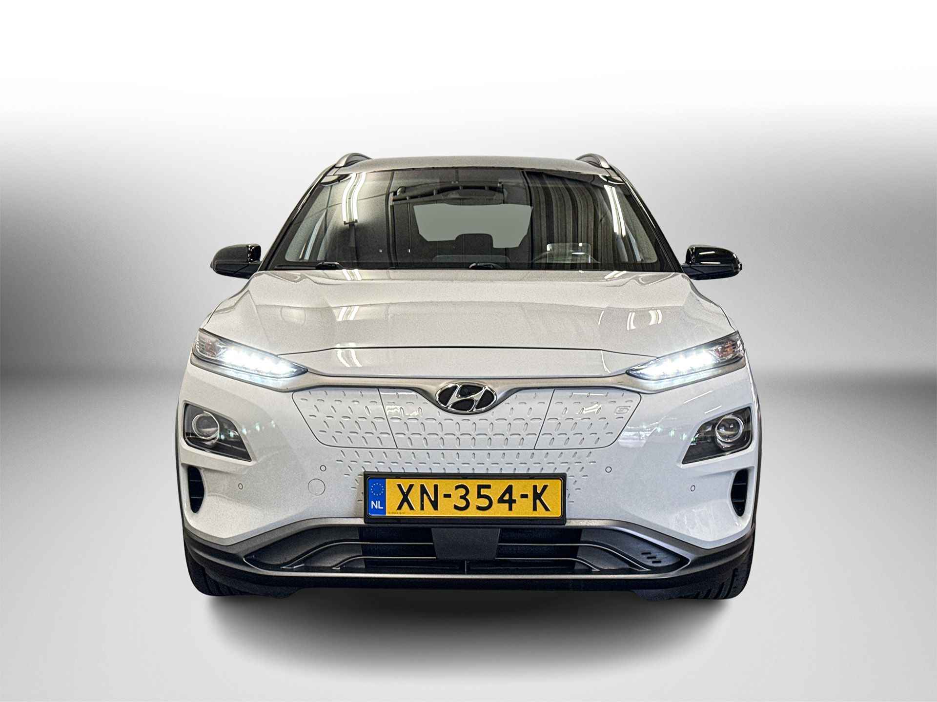 HYUNDAI Kona EV 204PK PREMIUM NAVI LEDER TEL PDC CAMERA NAP - 5/27