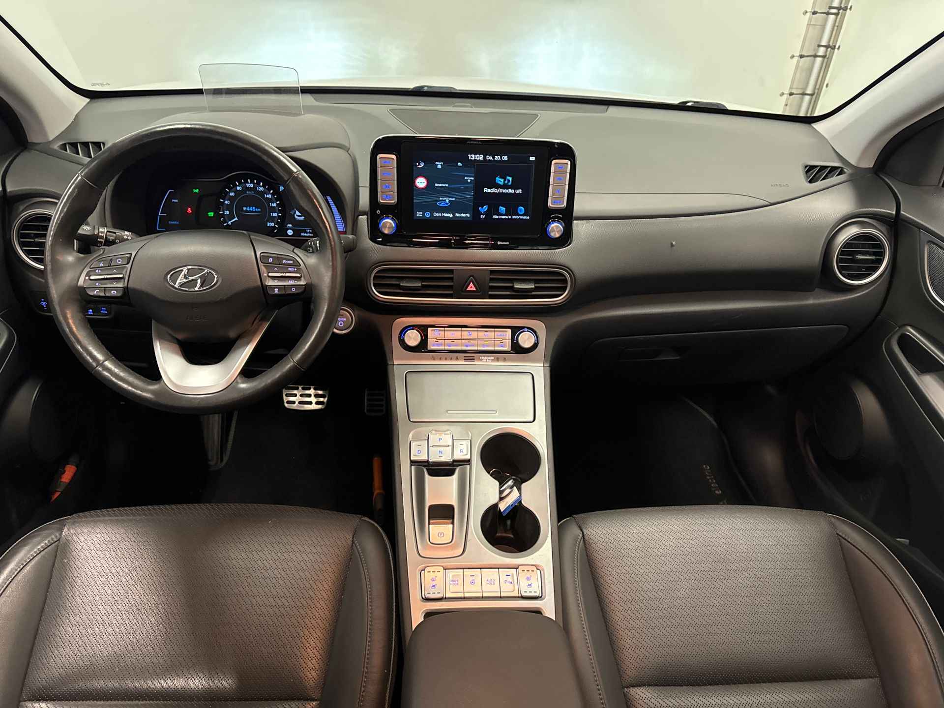 HYUNDAI Kona EV 204PK PREMIUM NAVI LEDER TEL PDC CAMERA NAP - 15/27