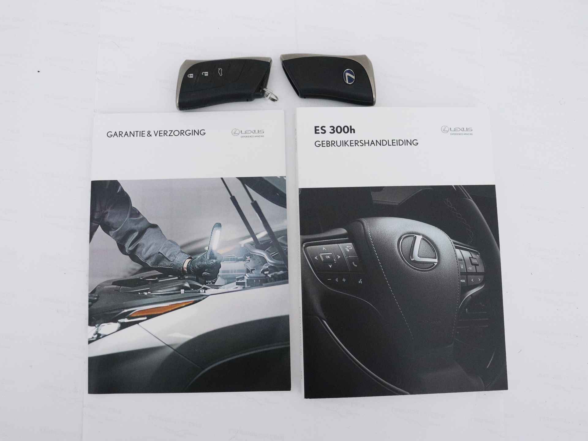 Lexus ES 300h President Line | 1ste Eigenaar | Mark Levinson Audio | 360° Camera | DJ 30-4 - 14/49