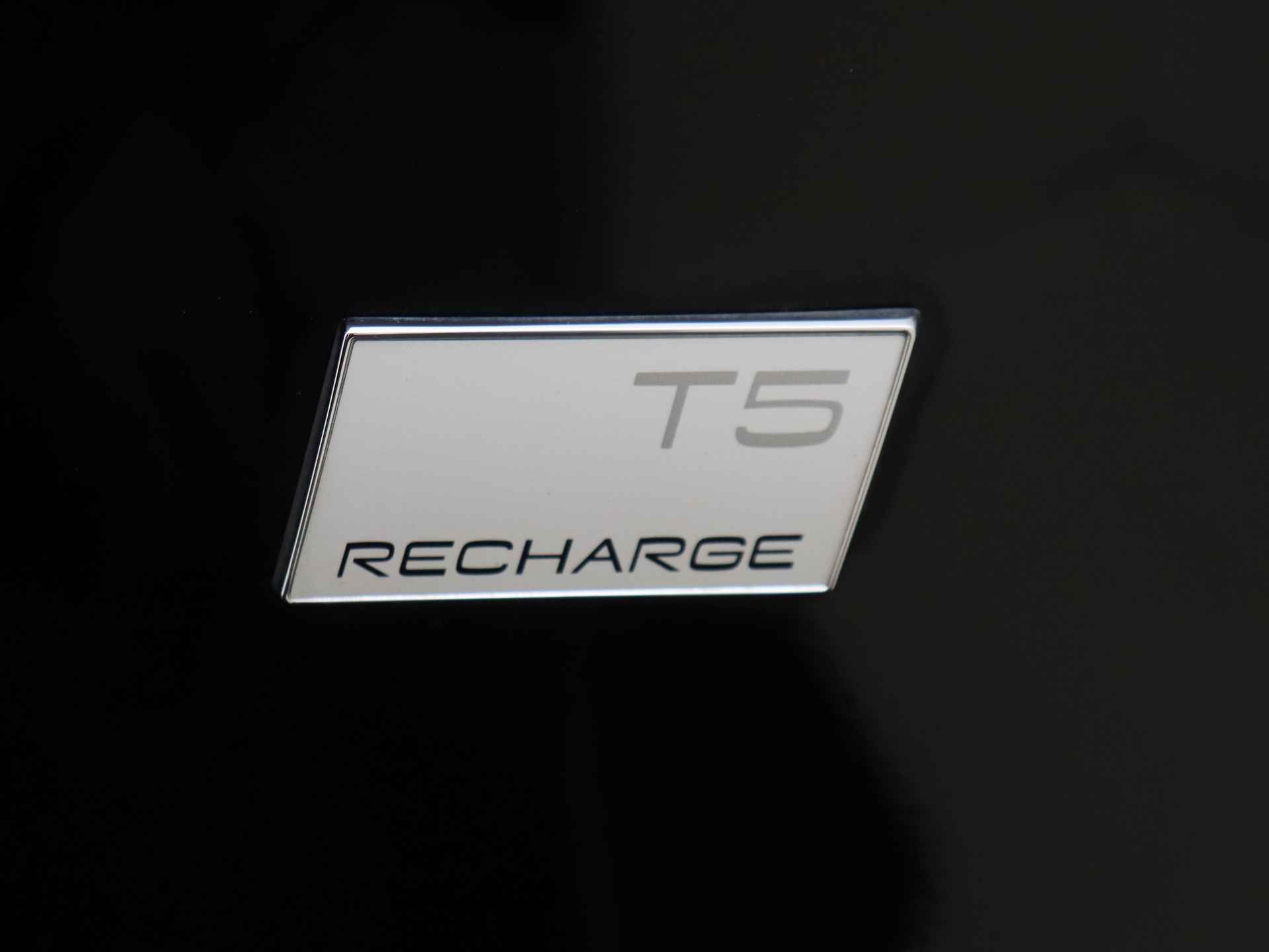 Volvo XC40 1.5 T5 Recharge Inscription | Leder | Panoramo dak | Navigatie . - 34/37