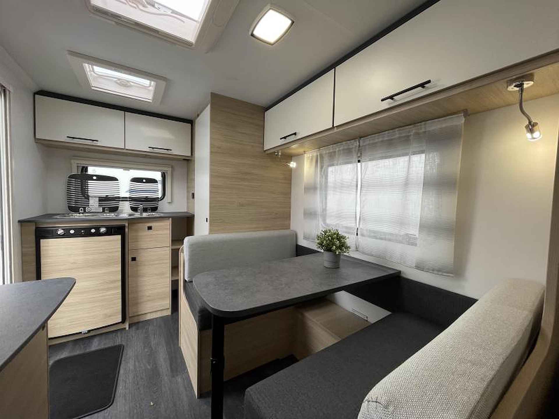 Caravelair Alba 400 Licht Gewicht NIEUW 2025 - 10/19