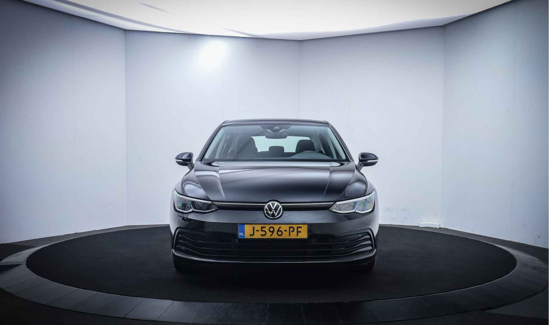 Volkswagen Golf 8 1.0TSI CONNECTED FULL LED/DIGIDASH/CARPLAY/LANE ASSIST/CLIMA/BLUETOOTH - 2/23